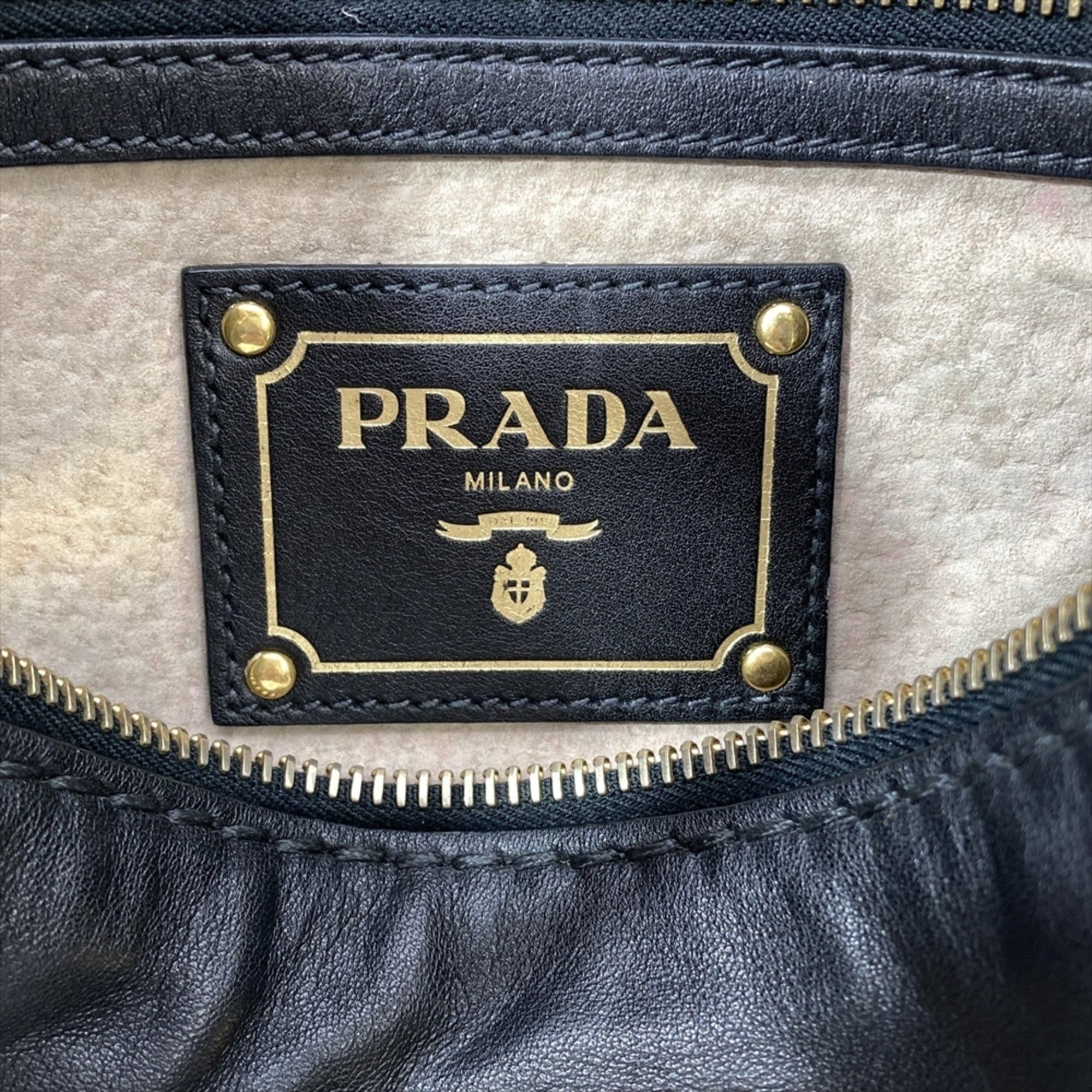 Leather Shoulder Bag (Pre-Owned) - Prada - Modalova