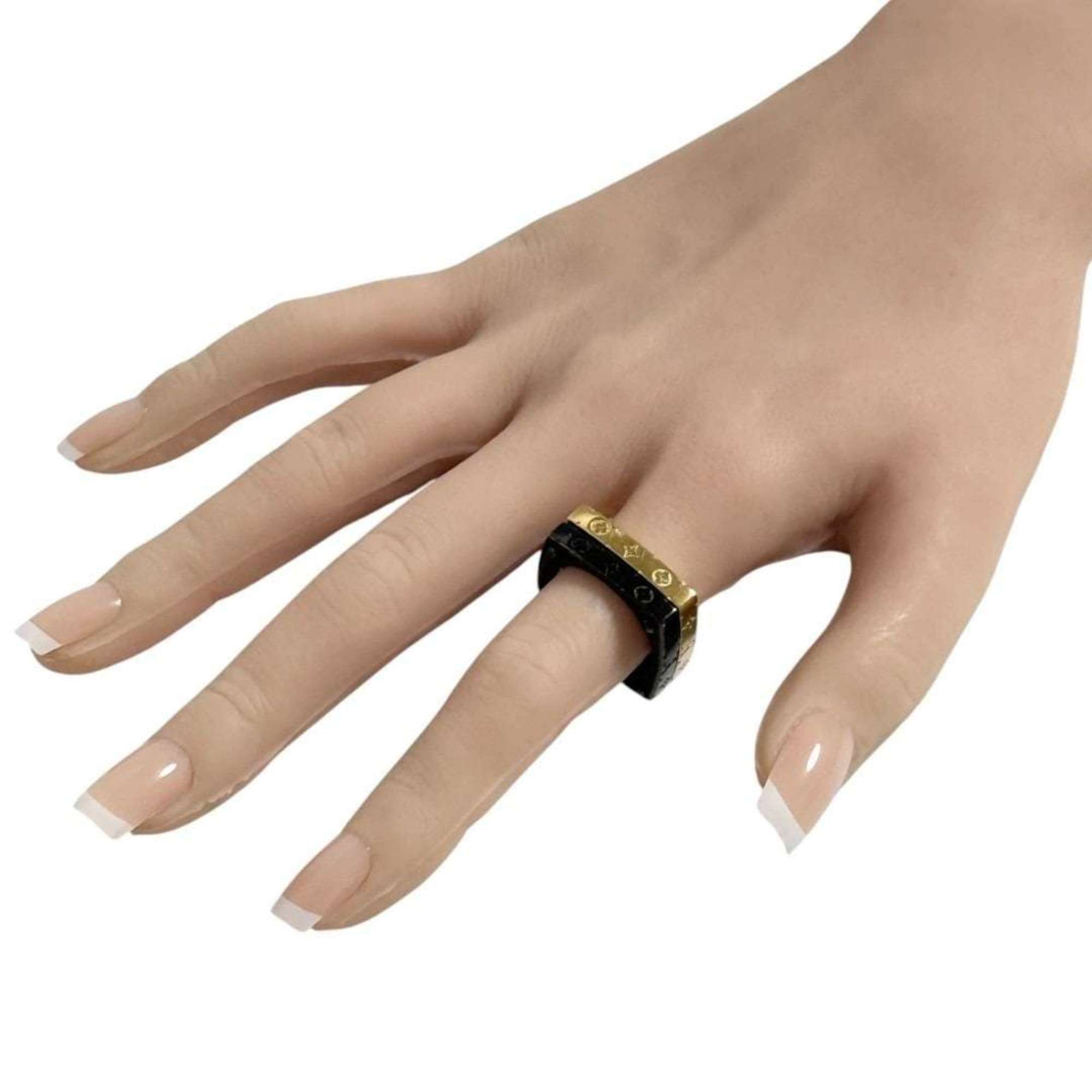 Metal Band Ring (Pre-Owned) - Louis Vuitton - Modalova