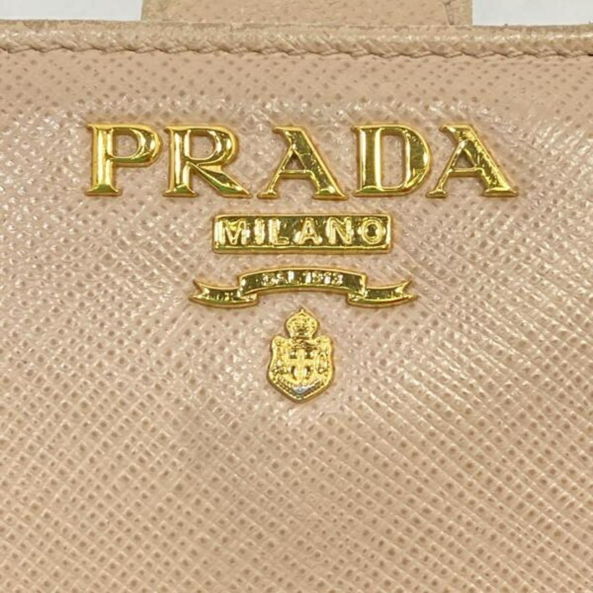 Saffiano Wallet (Bi-Fold) (Pre-Owned) - Prada - Modalova