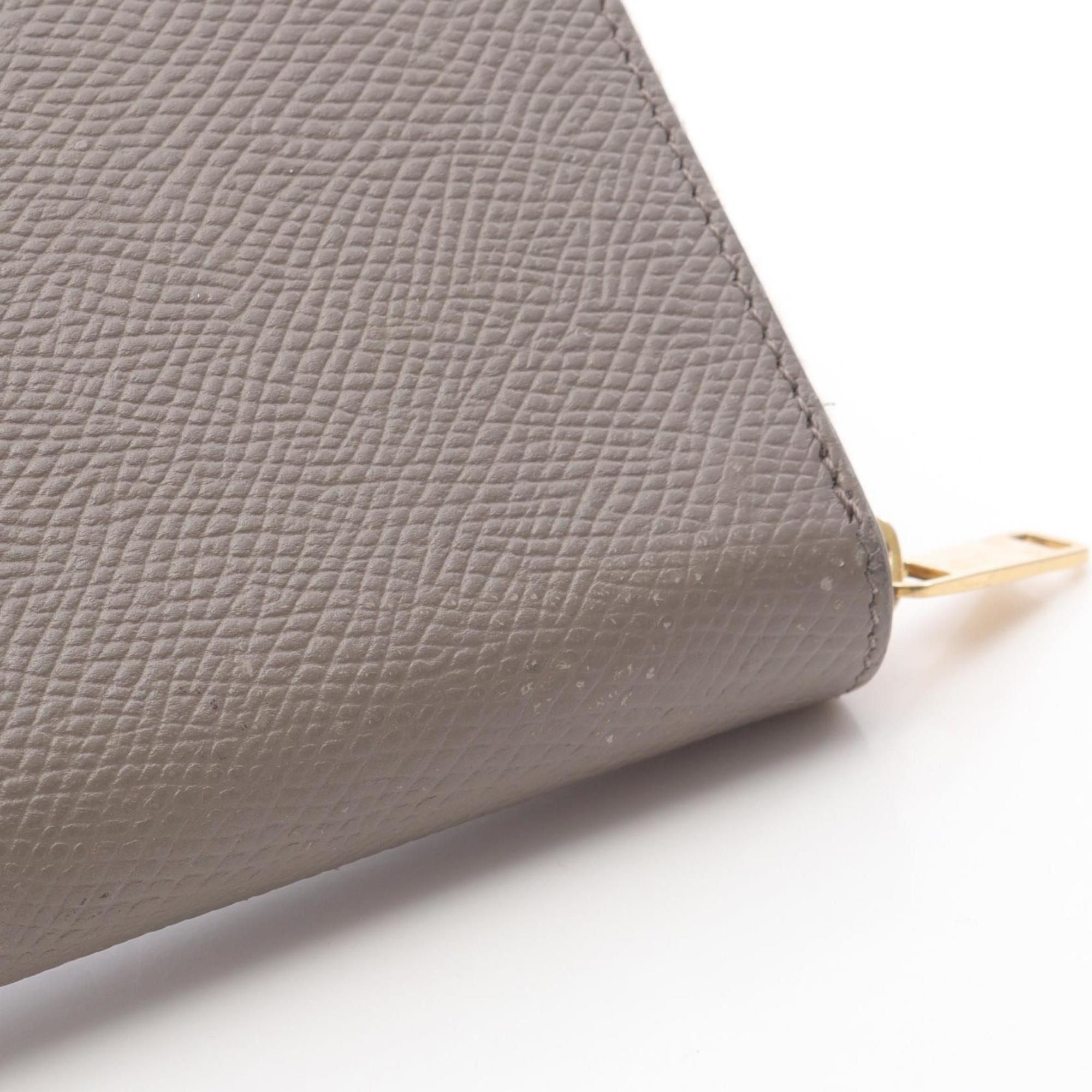 Leather Long Wallet (Bi-Fold) (Pre-Owned) - Celine - Modalova