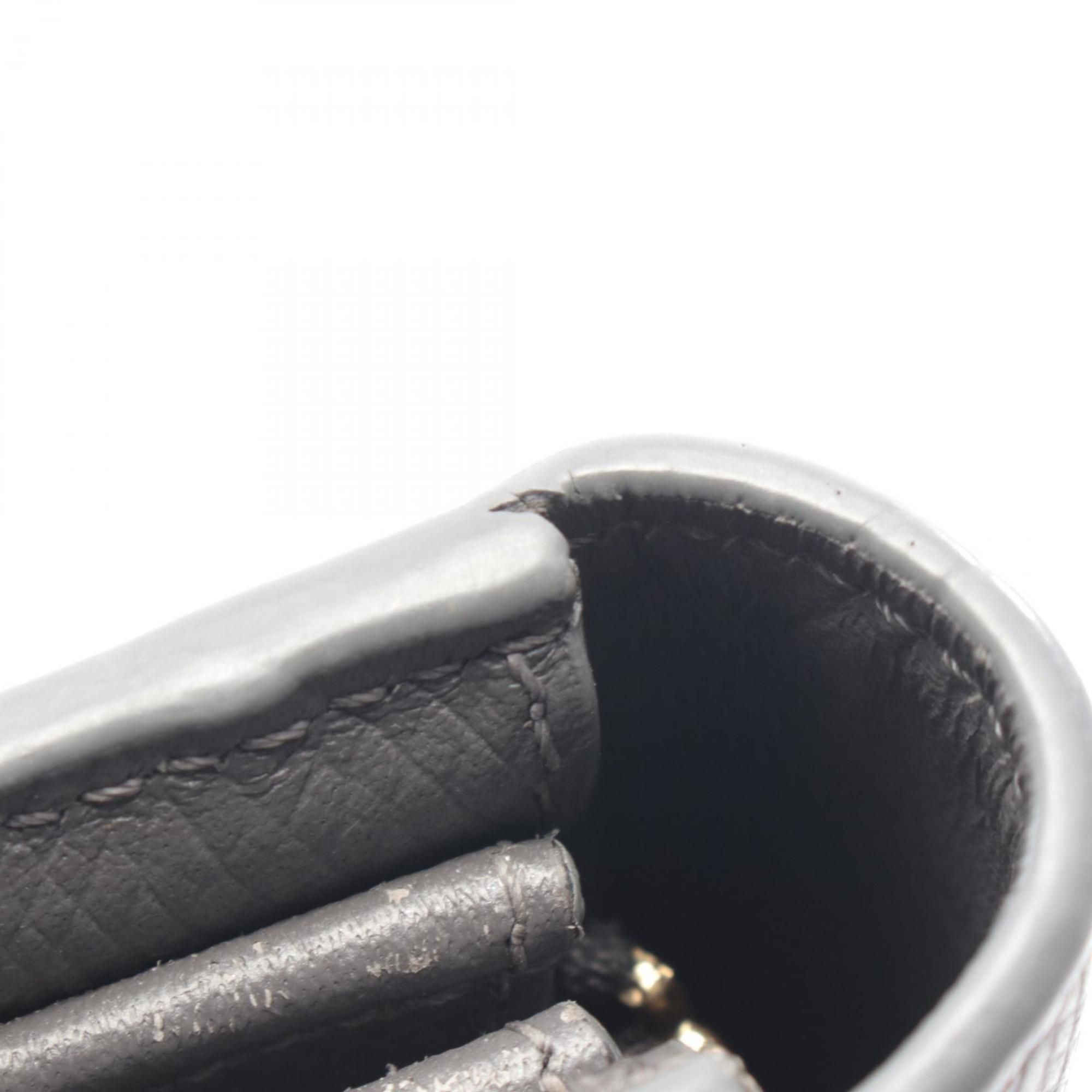 Leather Long Wallet (Bi-Fold) (Pre-Owned) - Celine - Modalova
