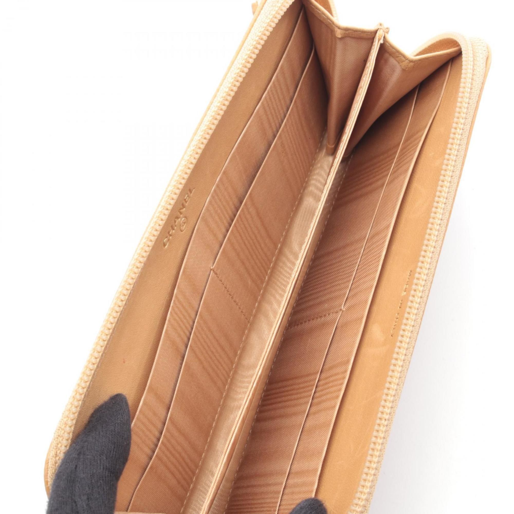 Leather Long Wallet (Bi-Fold) (Pre-Owned) - Chanel - Modalova
