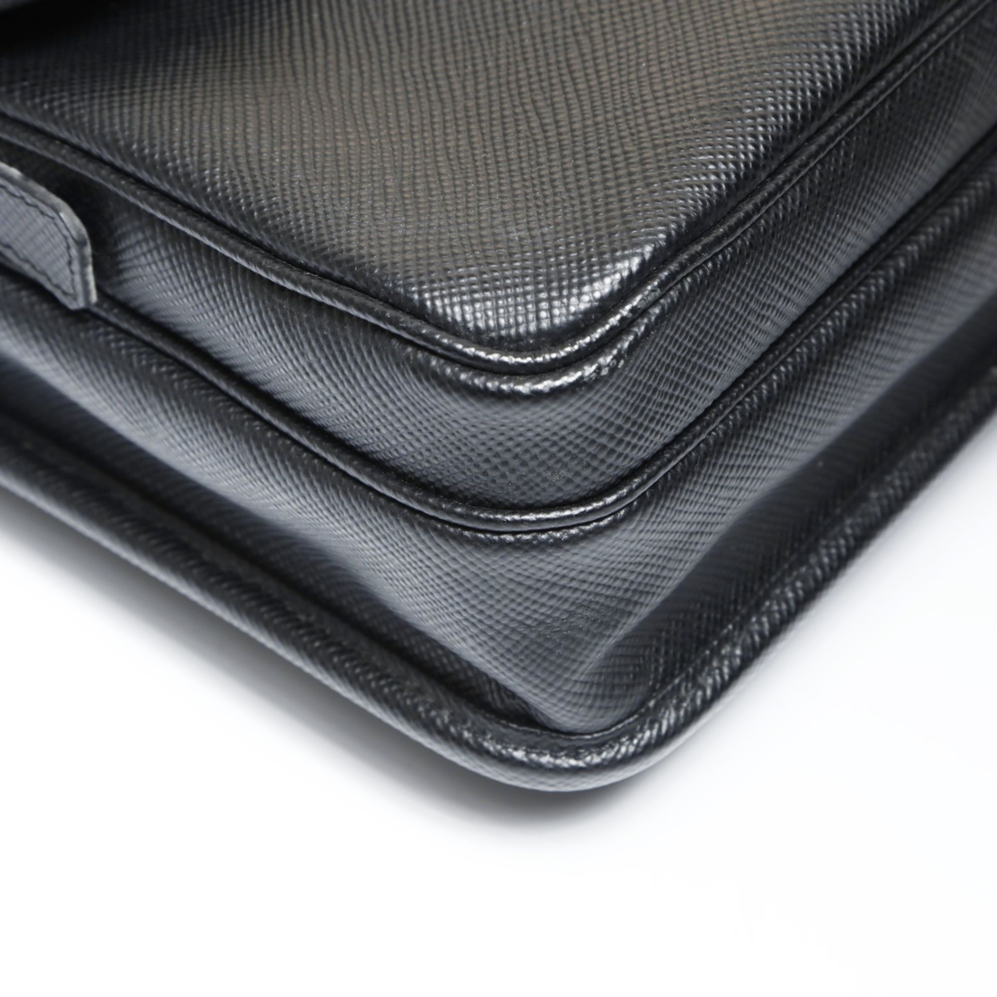 Saffiano Leather Shoulder Bag (Pre-Owned) - Prada - Modalova