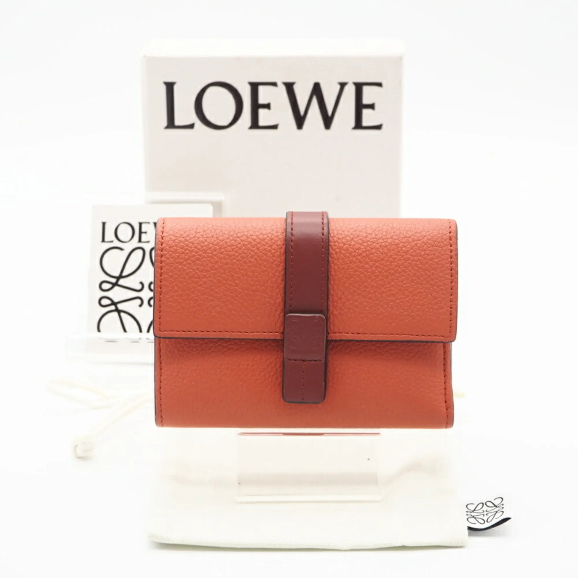 Leather Wallet (Tri-Fold) (Pre-Owned) - Loewe - Modalova