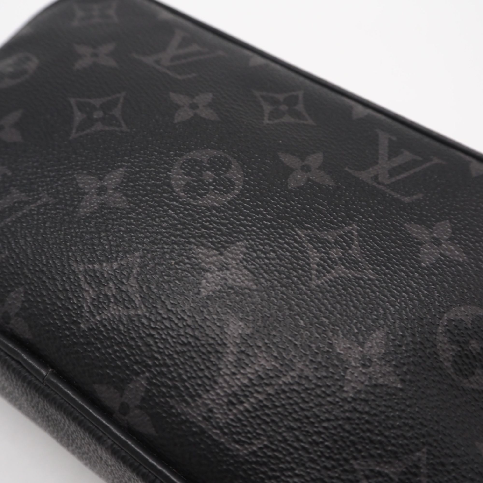 Monogram Eclipse Pouch (Pre-Owned) - Louis Vuitton - Modalova