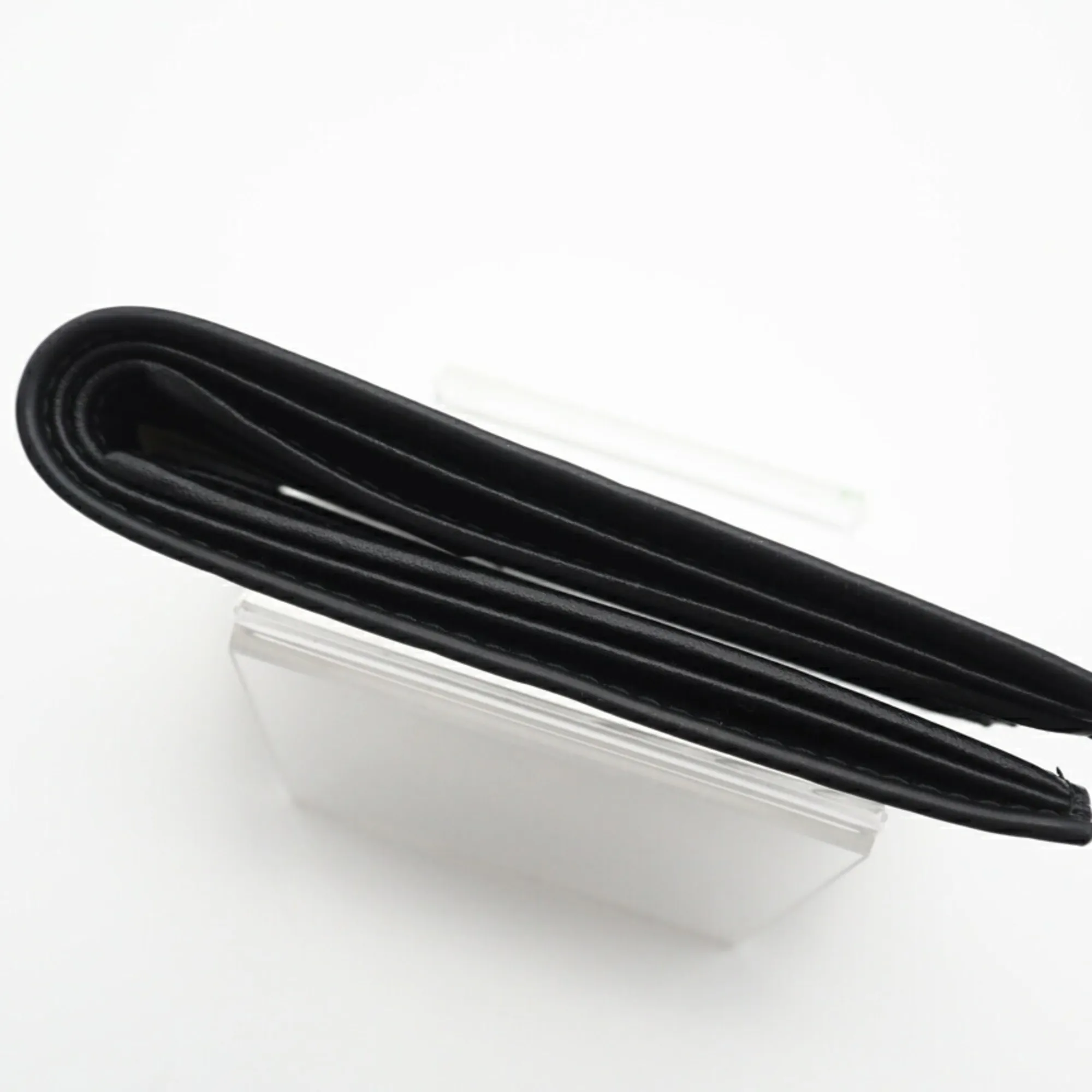 Patent Leather Wallet (Bi-Fold) (Pre-Owned) - Prada - Modalova