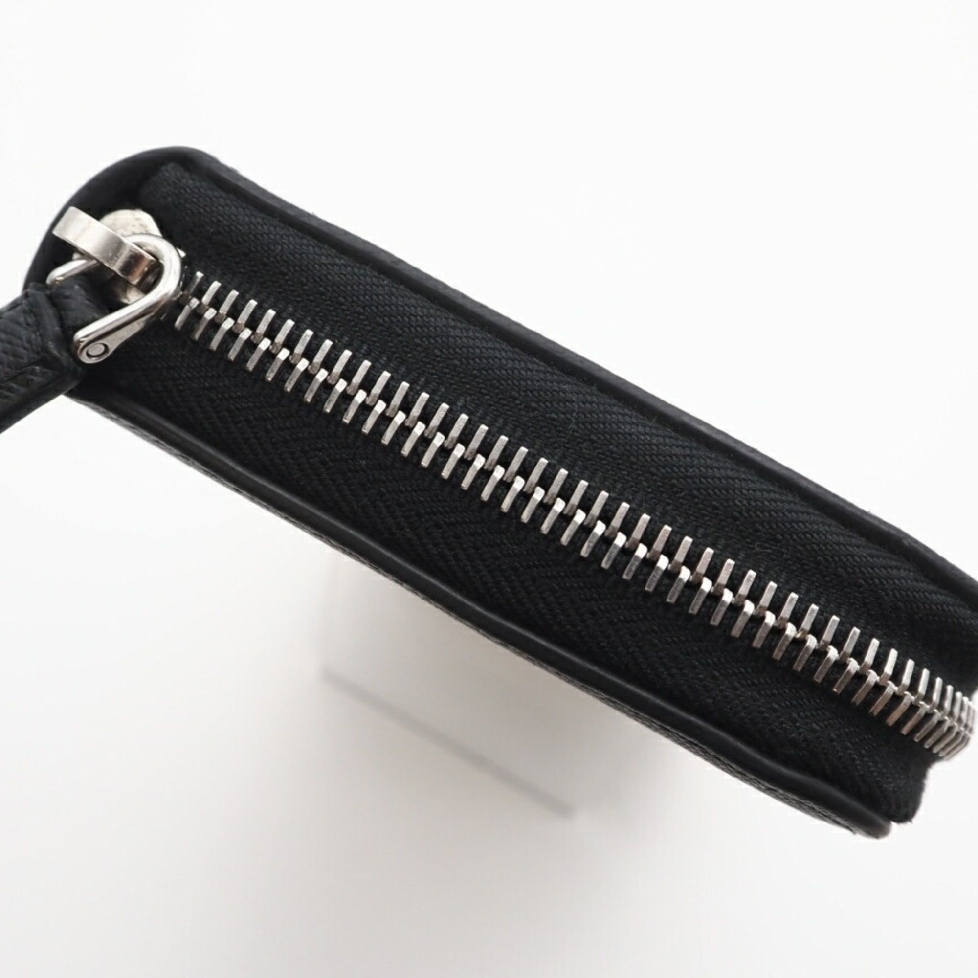 Saffiano Leather Saffiano Long Wallet (Bi-Fold) (Pre-Owned) - Prada - Modalova
