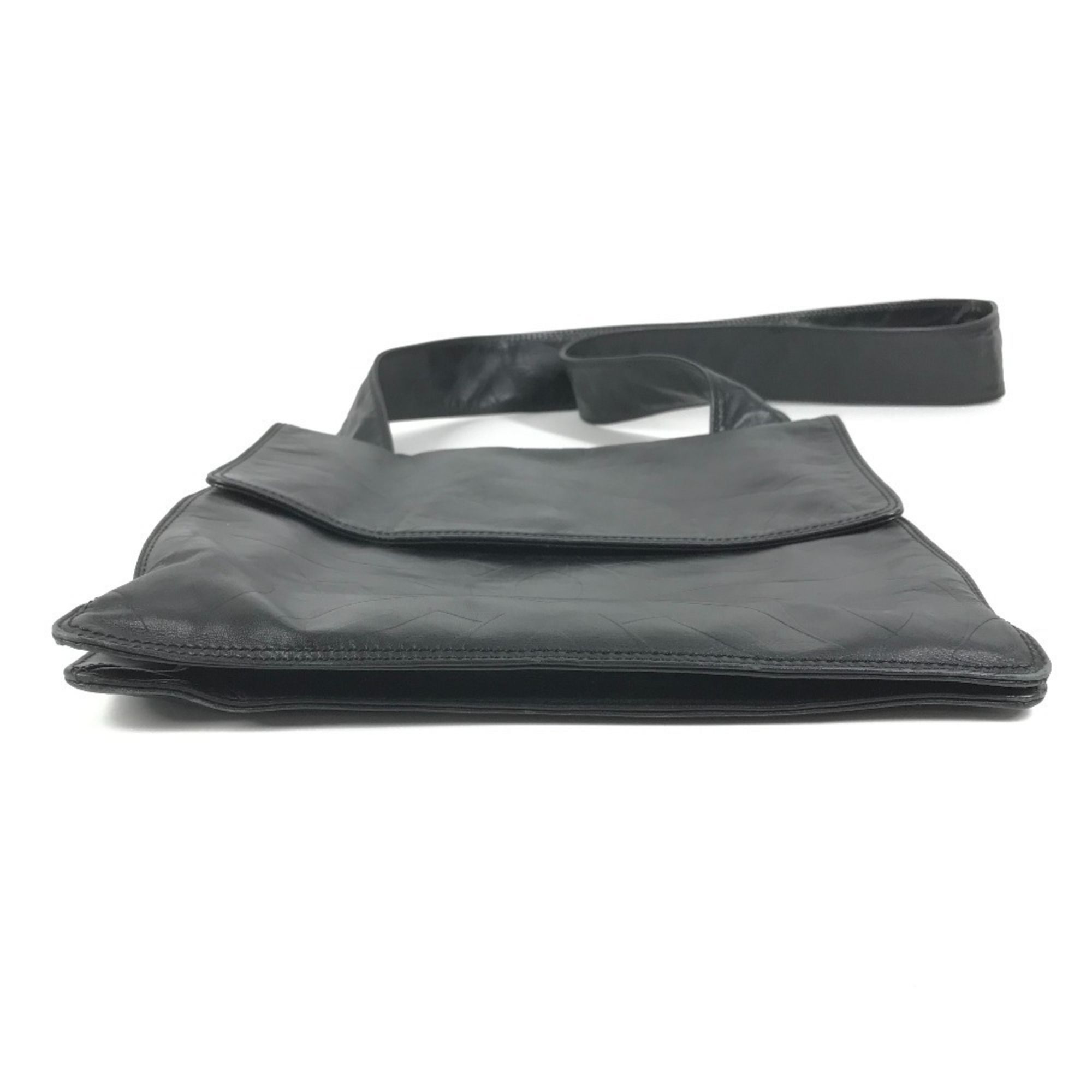 Leather Pochette Shoulder Bag (Pre-Owned) - Chanel - Modalova