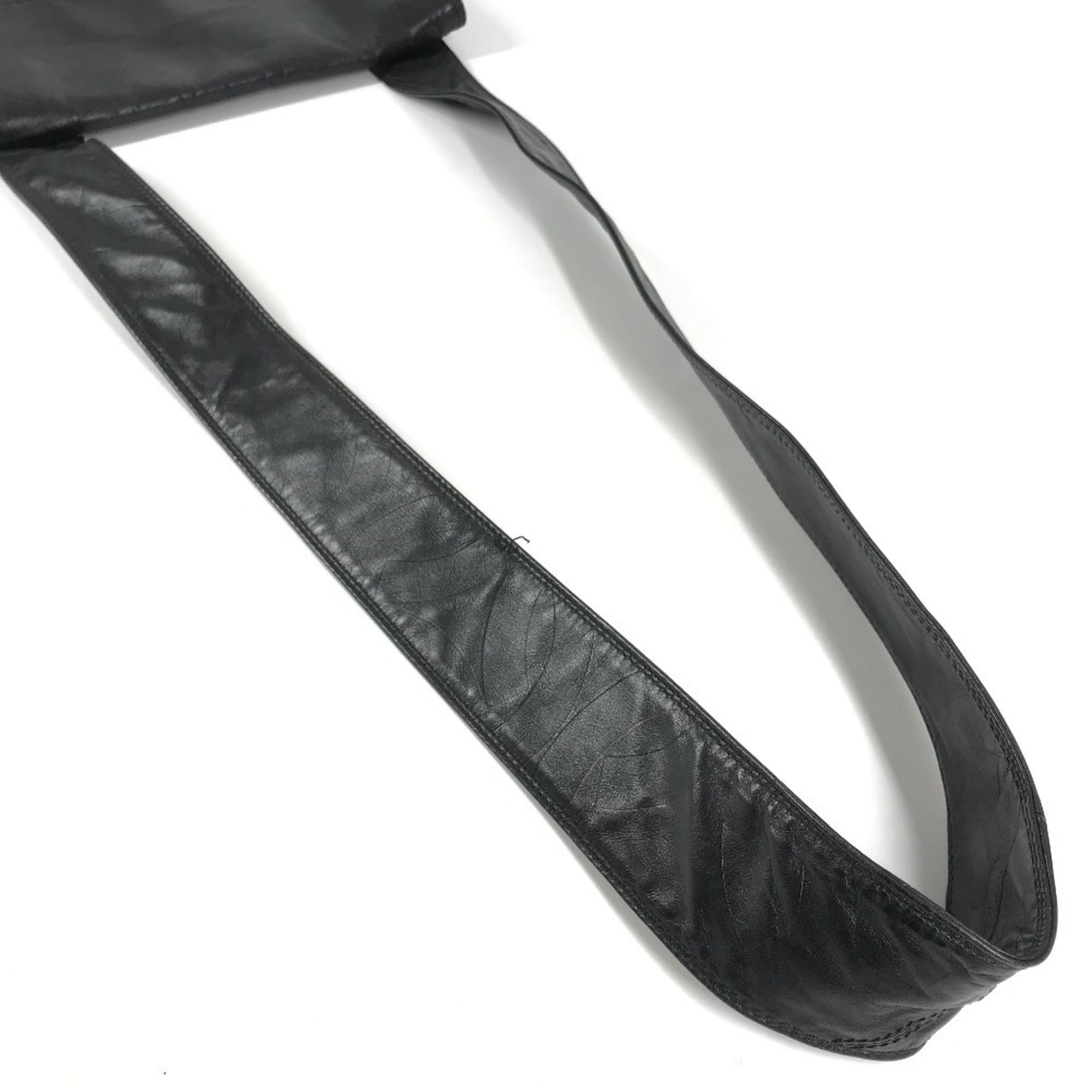 Leather Pochette Shoulder Bag (Pre-Owned) - Chanel - Modalova