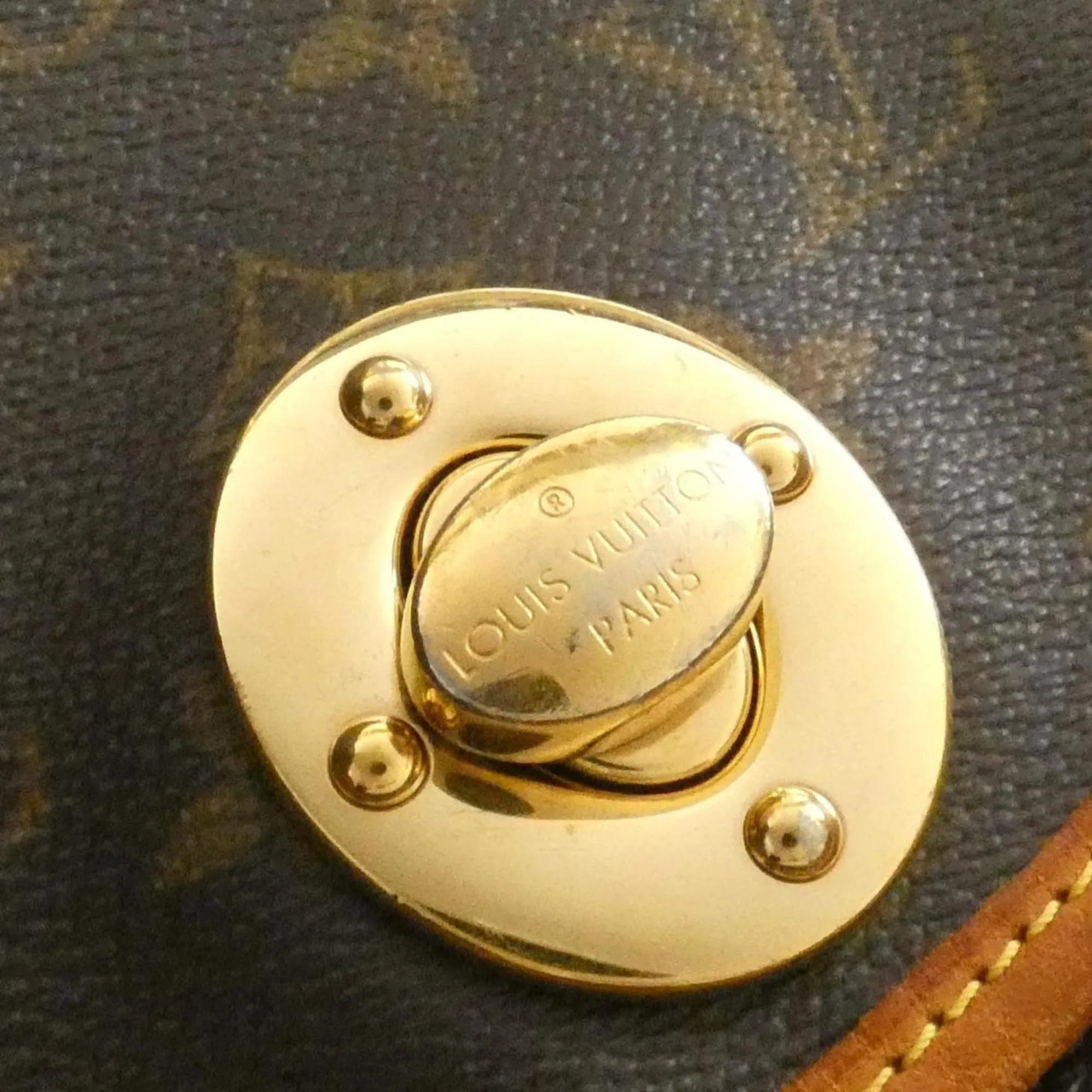 Coated Canvas Shoulder Bag (Pre-Owned) - Louis Vuitton - Modalova