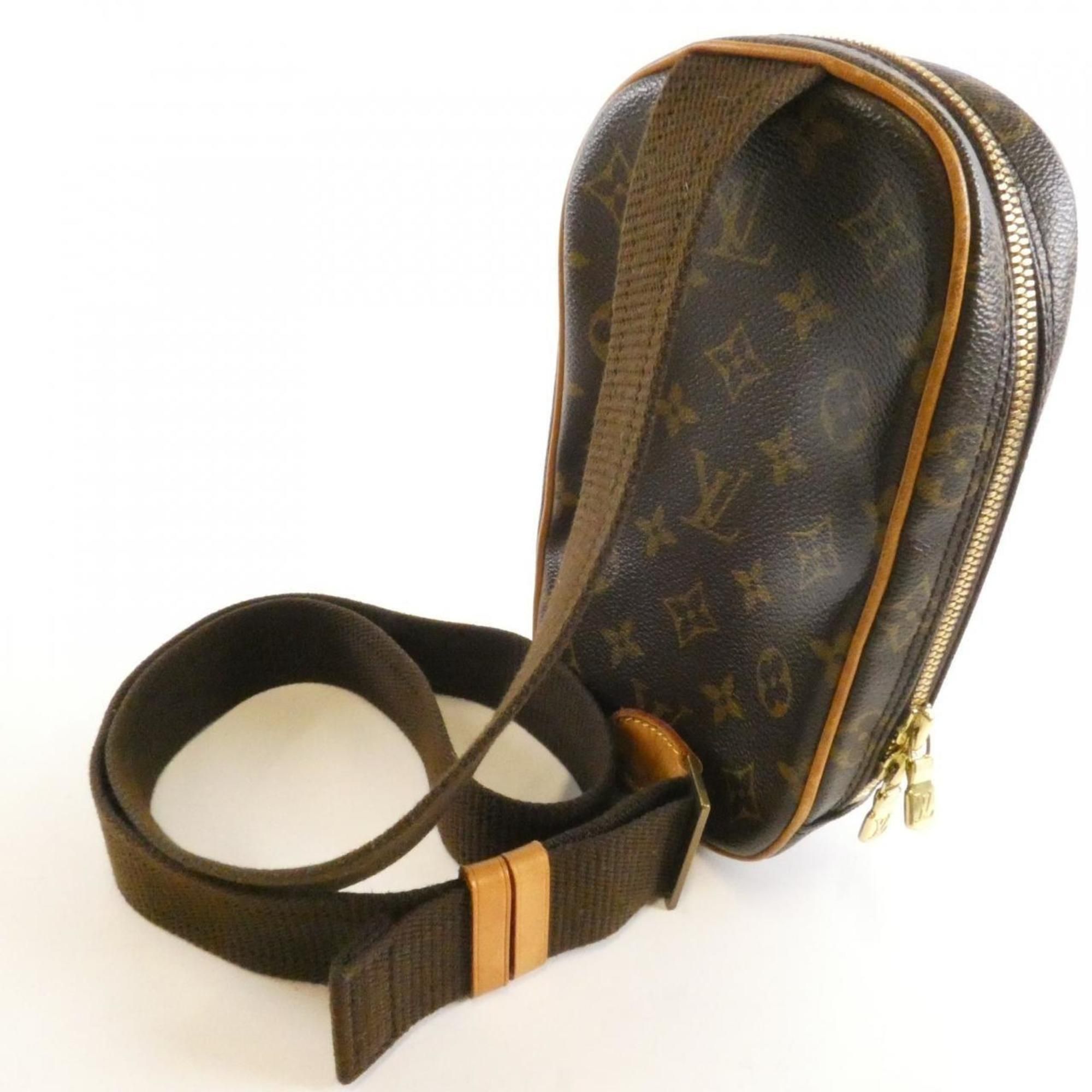Coated Canvas Pochette Shoulder Bag (Pre-Owned) - Louis Vuitton - Modalova