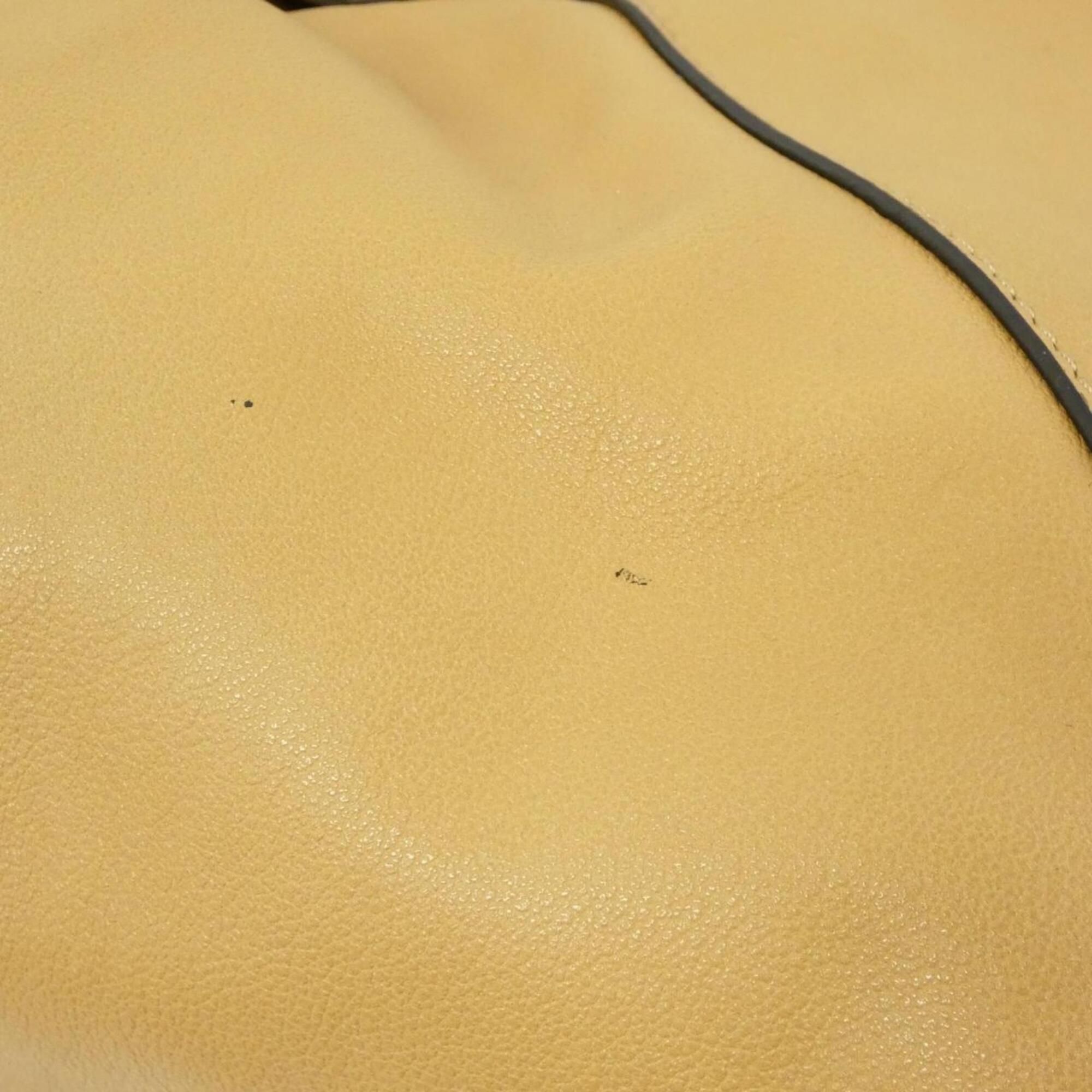 Leather Shoulder Bag (Pre-Owned) - Fendi - Modalova