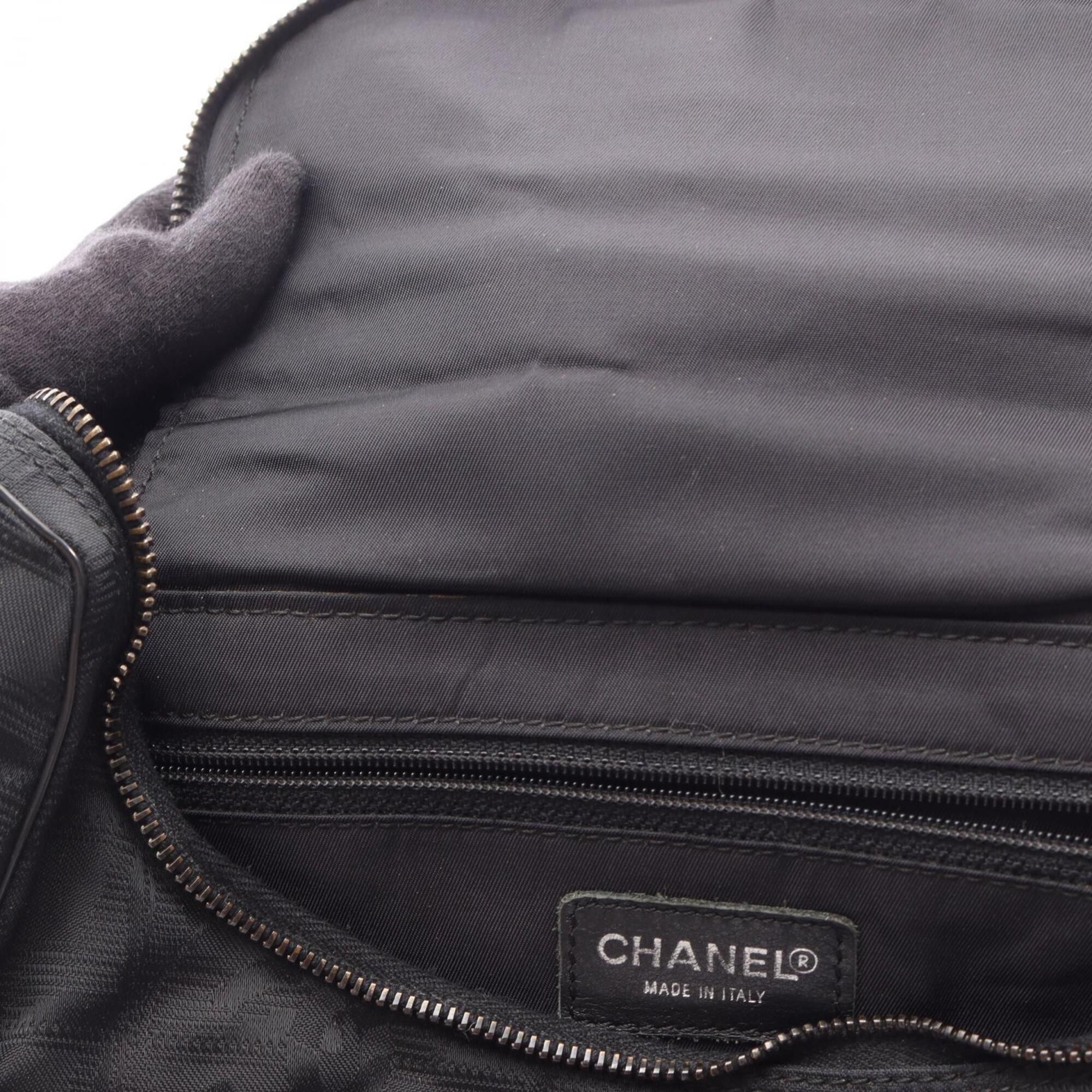 Leather Nylon Canvas Backpack Handbag (Pre-Owned) - Chanel - Modalova