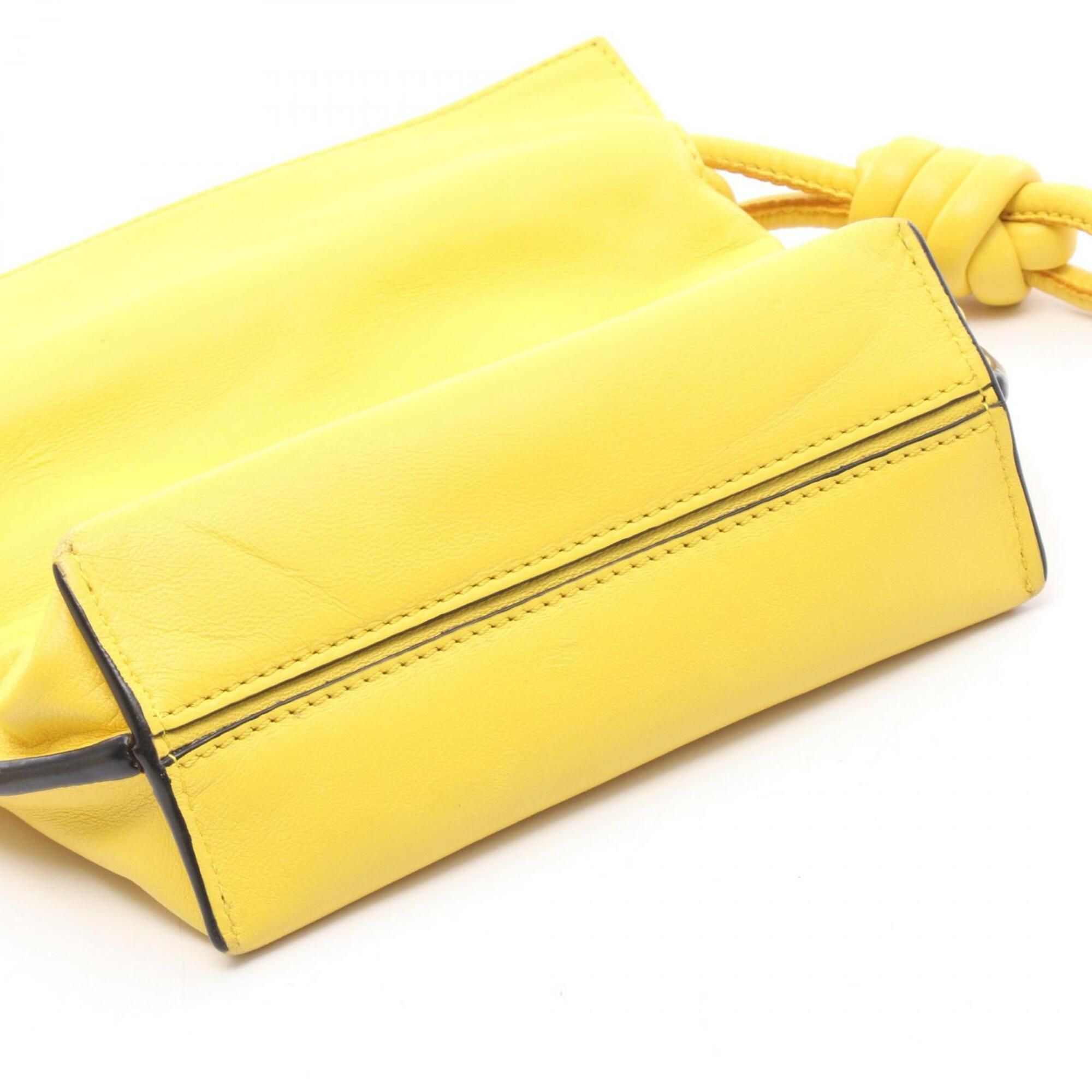 Leather Handbag Shoulder Bag (Pre-Owned) - Loewe - Modalova