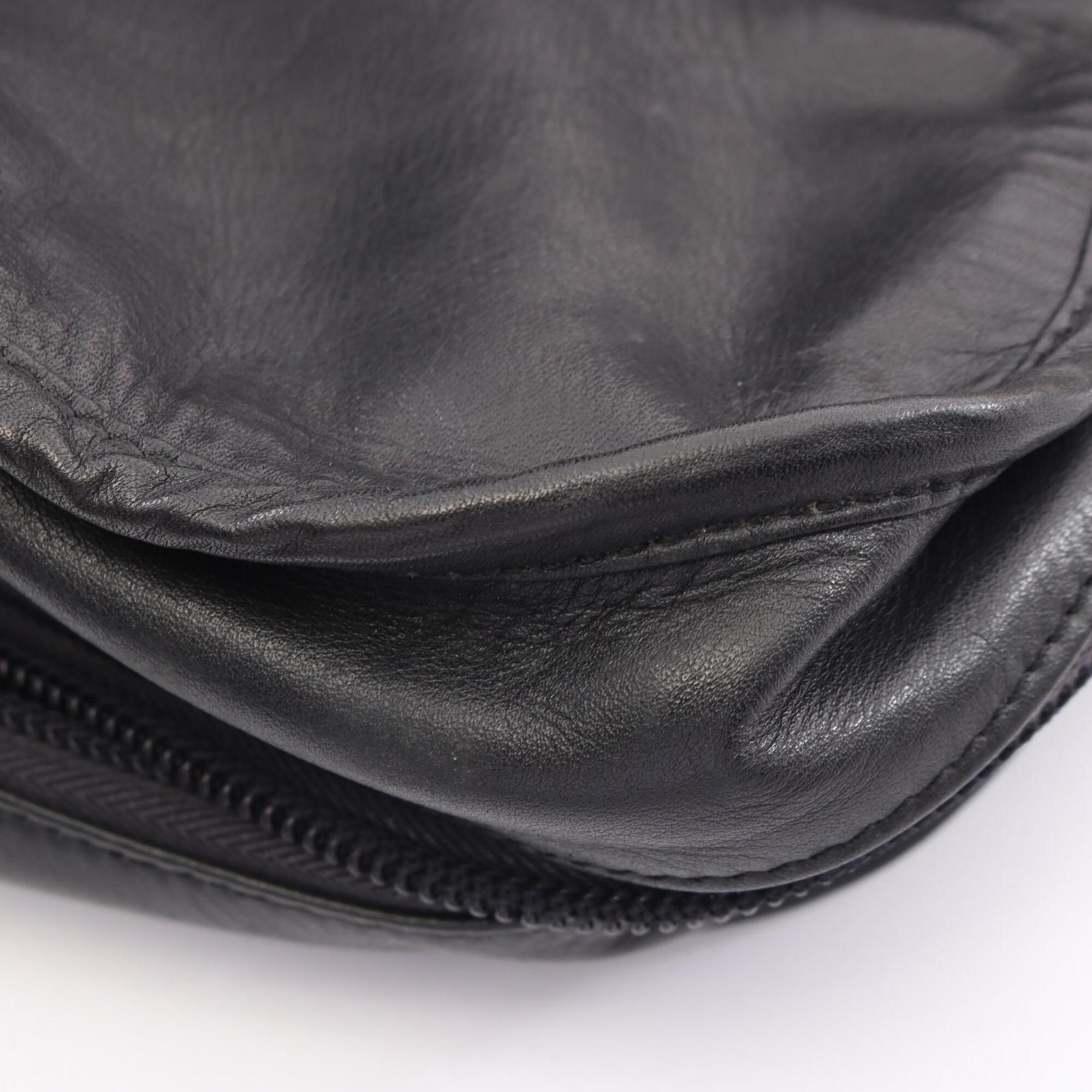 Leather Handbag (Pre-Owned) - Loewe - Modalova