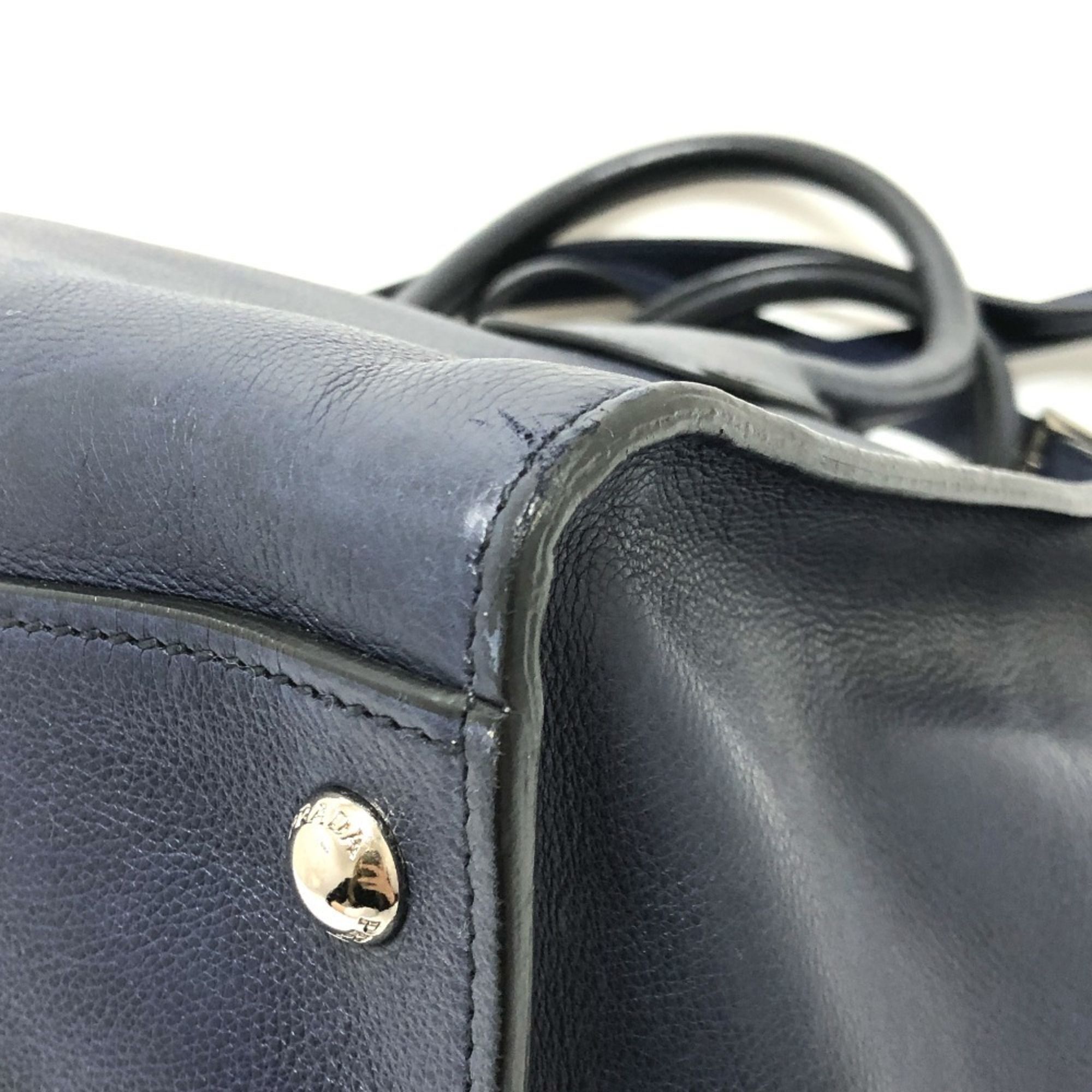 Leather Handbag Tote Bag (Pre-Owned) - Prada - Modalova