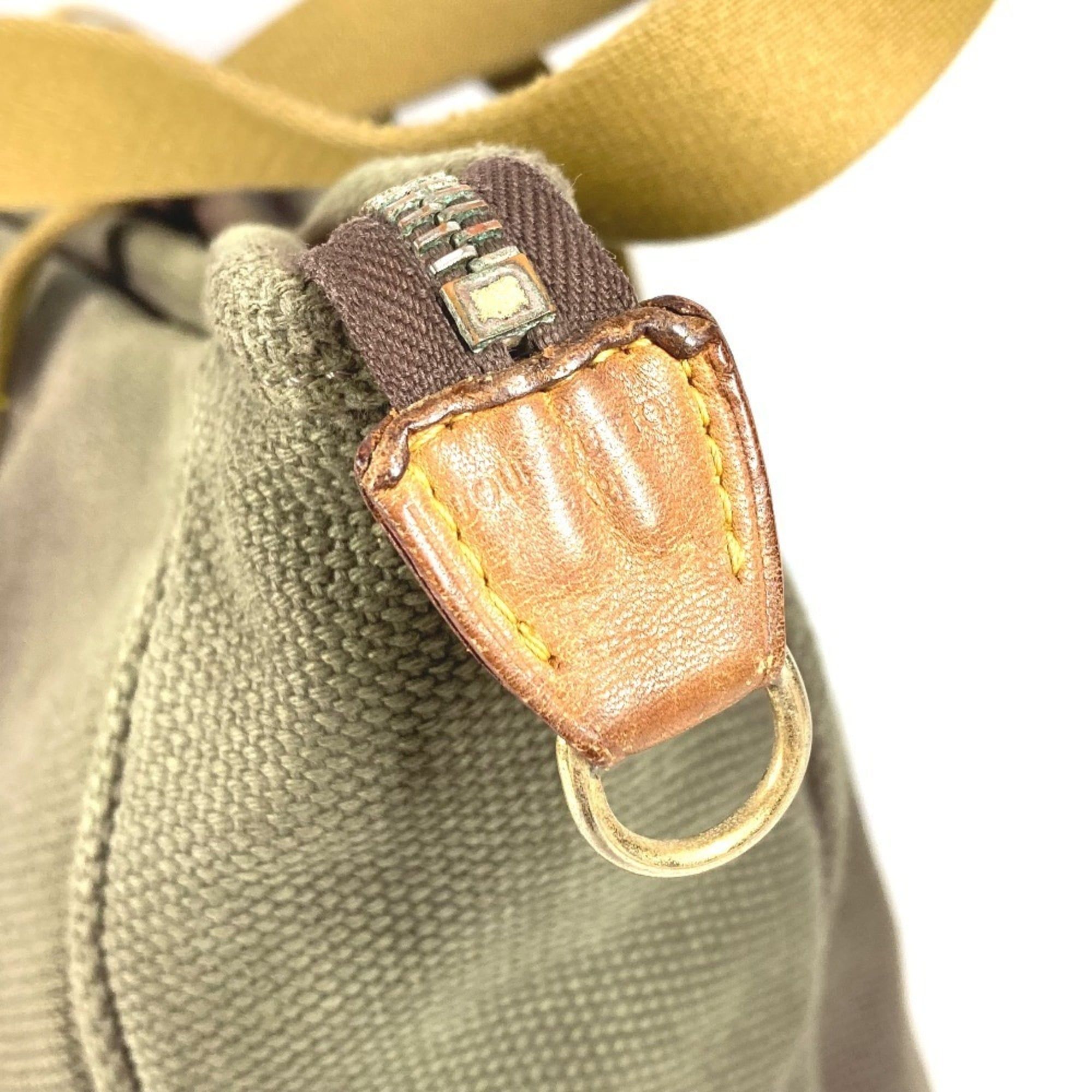 Canvas Shoulder Bag (Pre-Owned) - Louis Vuitton - Modalova