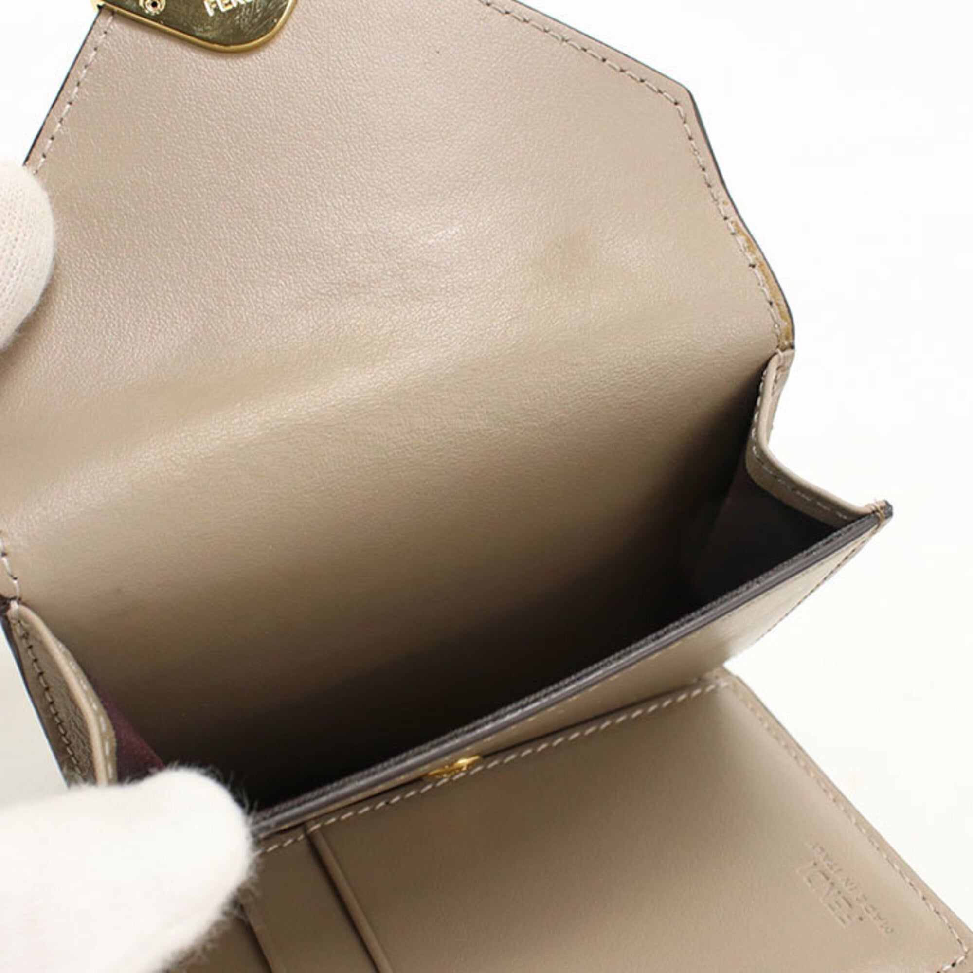Leather Wallet (Tri-Fold) (Pre-Owned) - Fendi - Modalova