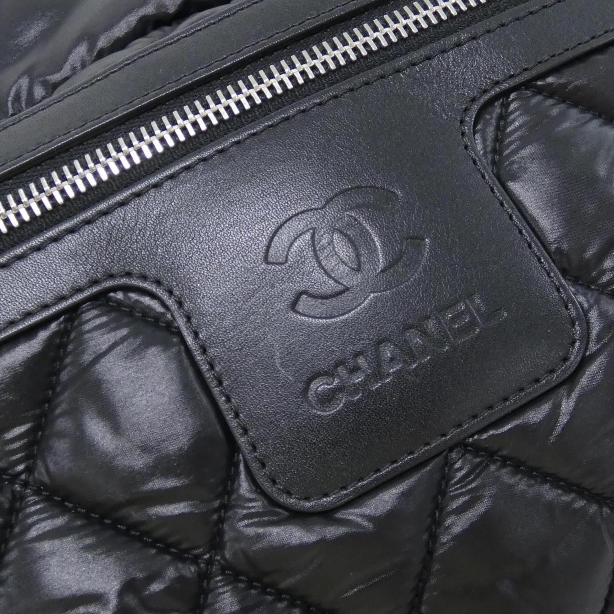Nylon Handbag (Pre-Owned) - Chanel - Modalova