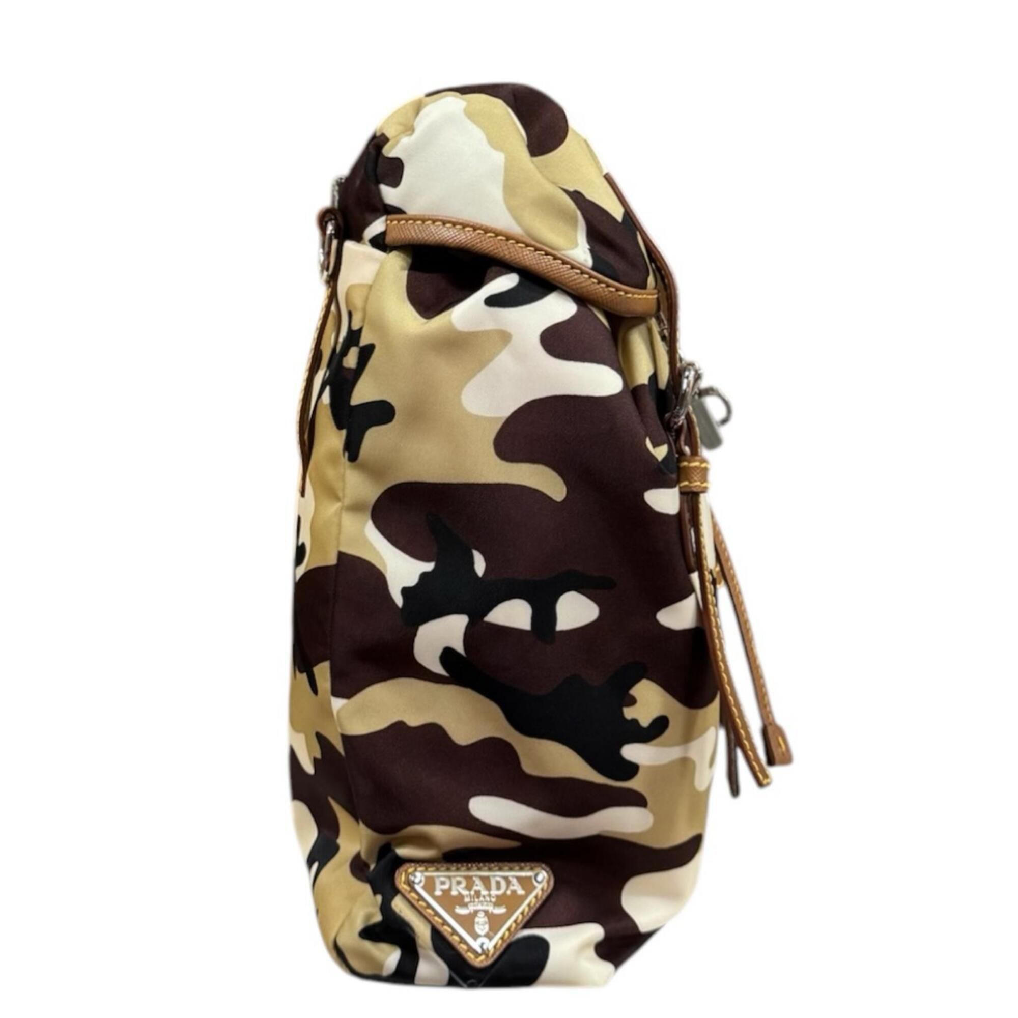 Nylon Shoulder Bag (Pre-Owned) - Prada - Modalova