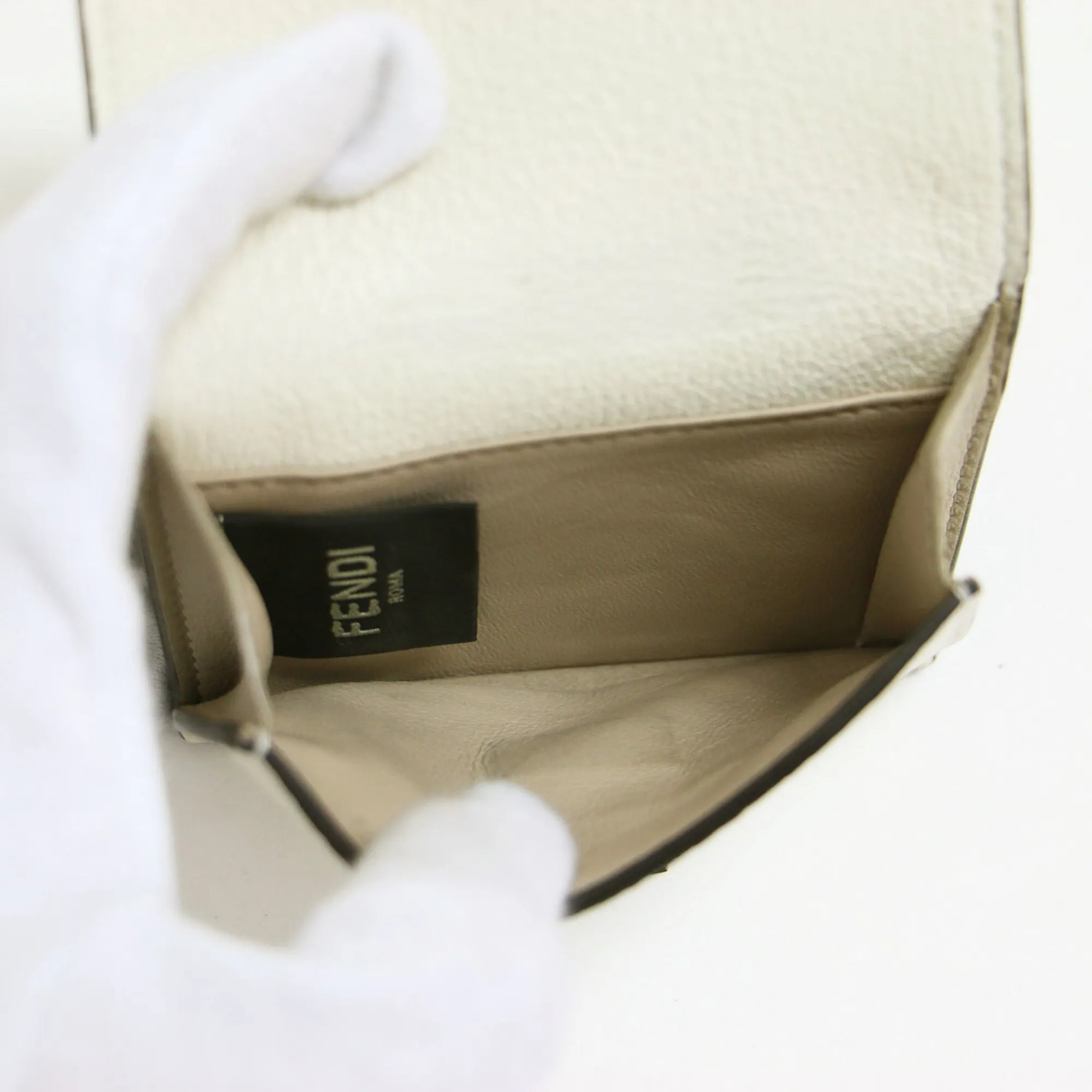 Leather Wallet (Tri-Fold) (Pre-Owned) - Fendi - Modalova