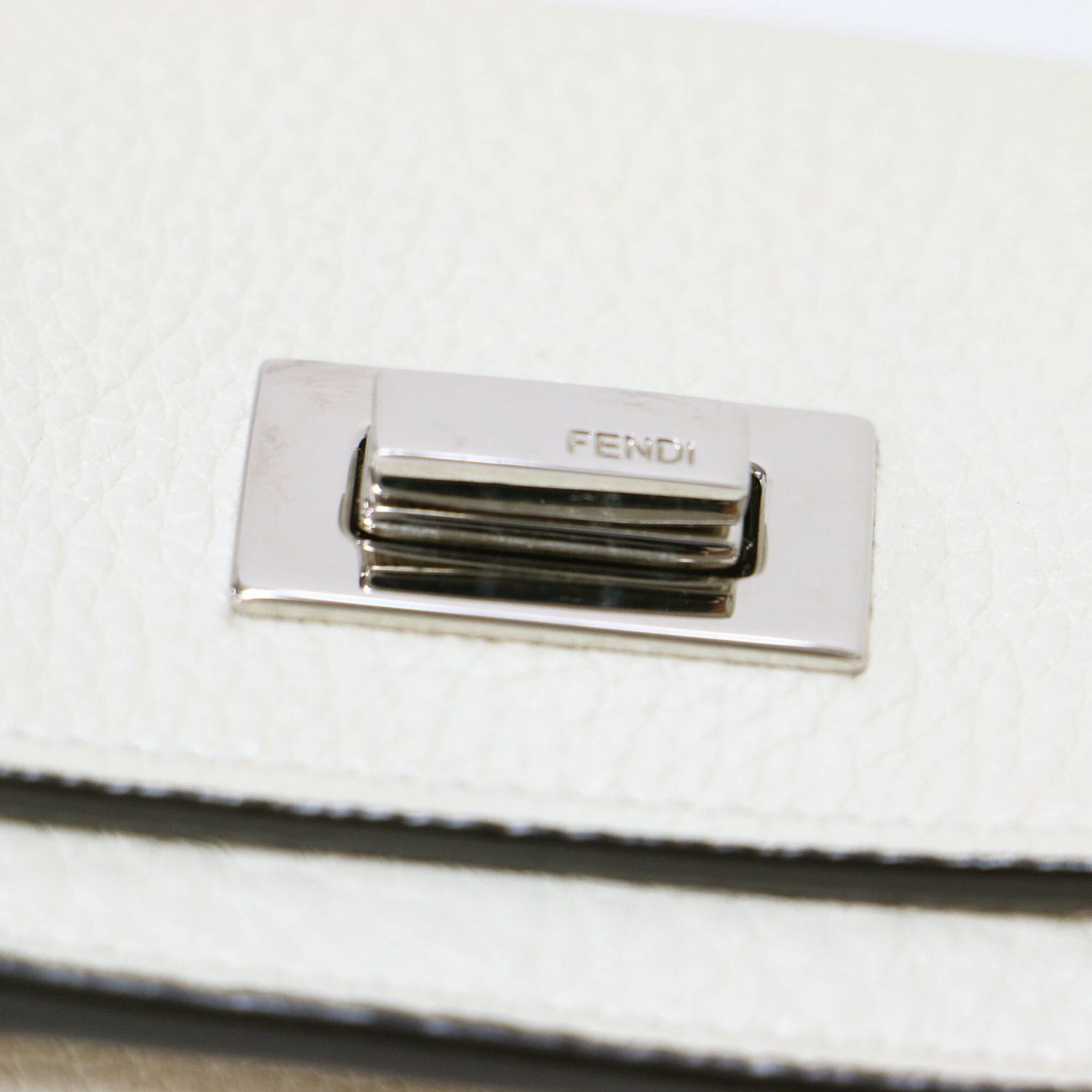 Leather Wallet (Tri-Fold) (Pre-Owned) - Fendi - Modalova