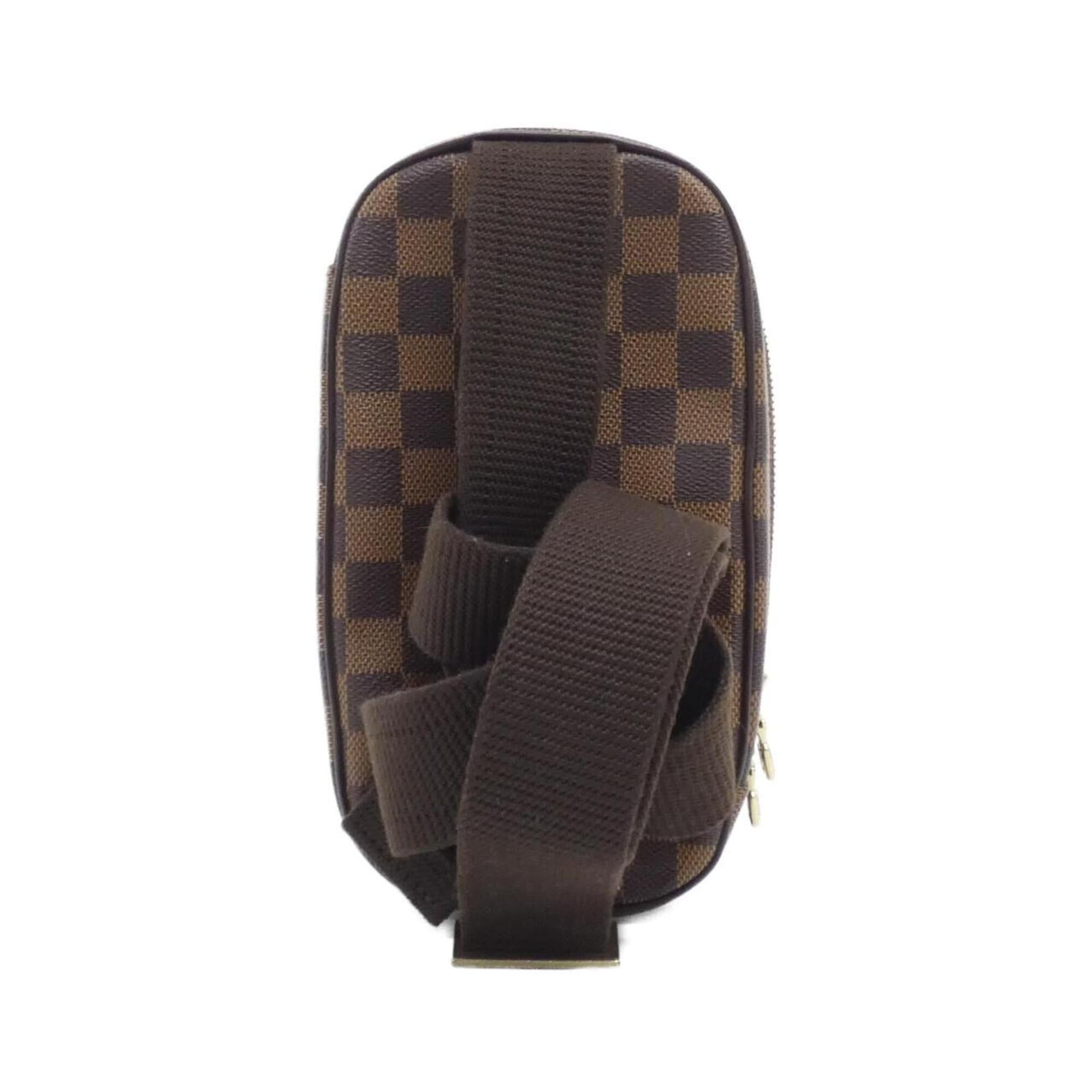 Coated Canvas Pochette Shoulder Bag (Pre-Owned) - Louis Vuitton - Modalova