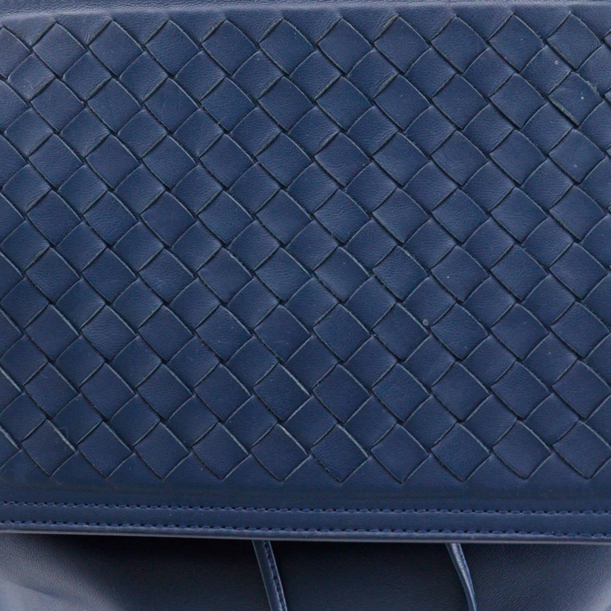 Intrecciato Leather Backpack (Pre-Owned) - Bottega Veneta - Modalova