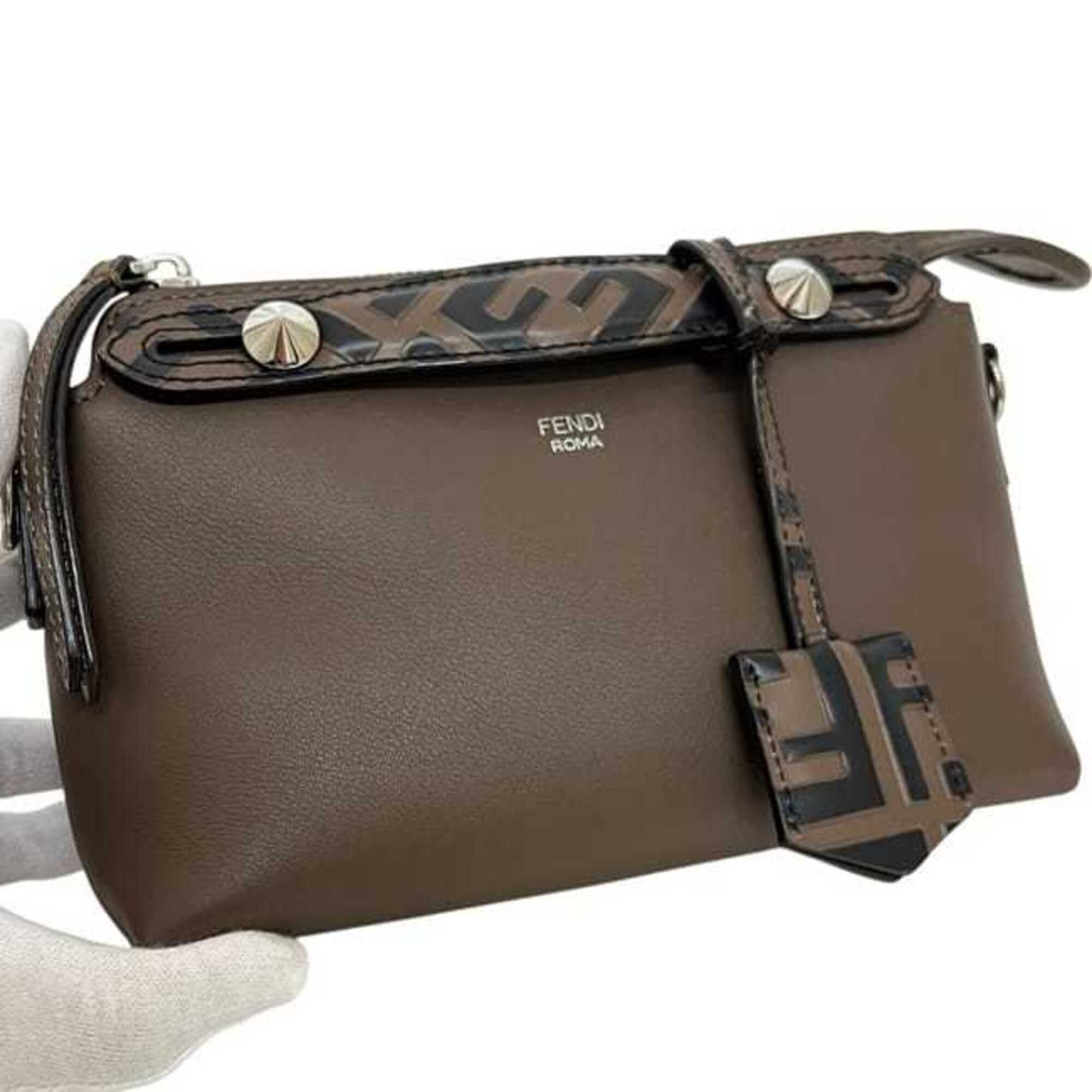 Leather Shoulder Bag (Pre-Owned) - Fendi - Modalova