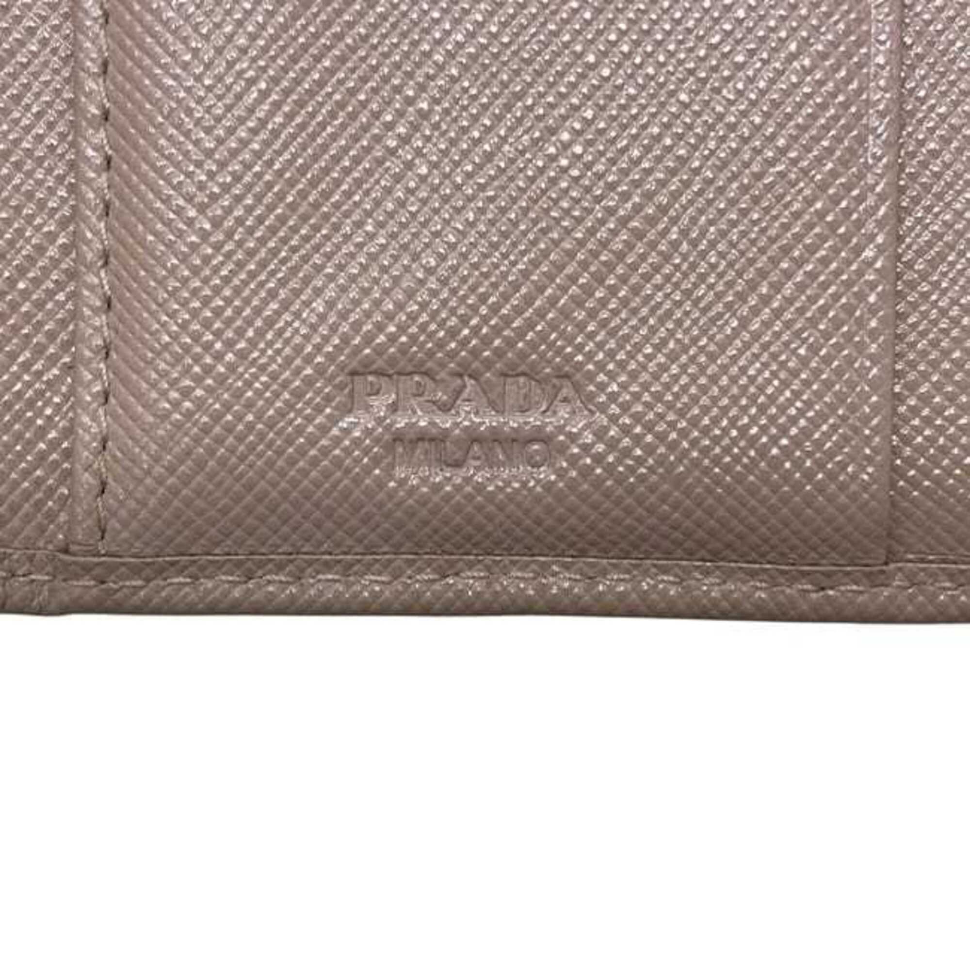 Saffiano Triangle Wallet (Tri-Fold) (Pre-Owned) - Prada - Modalova