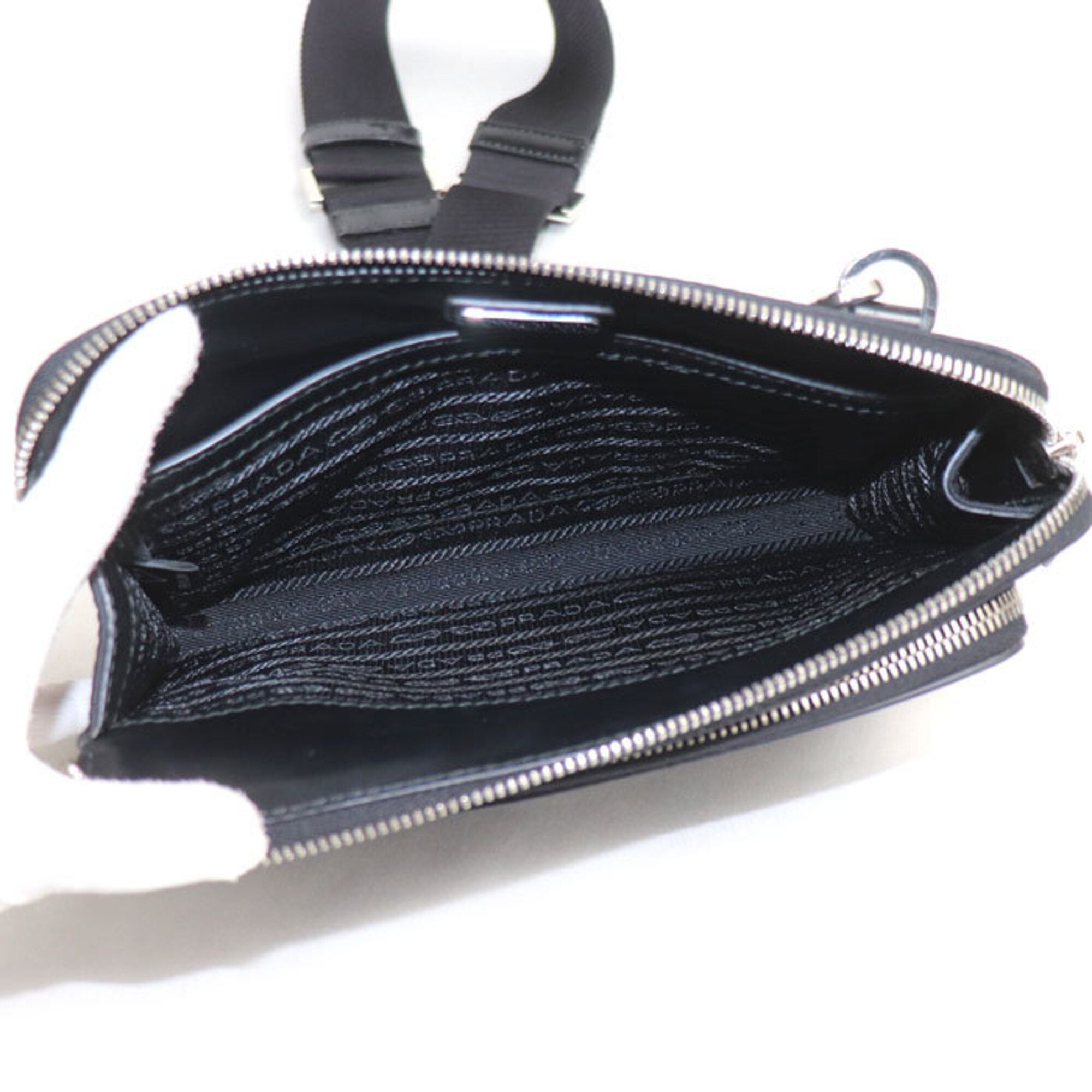 Leather Nylon Shoulder Bag (Pre-Owned) - Prada - Modalova
