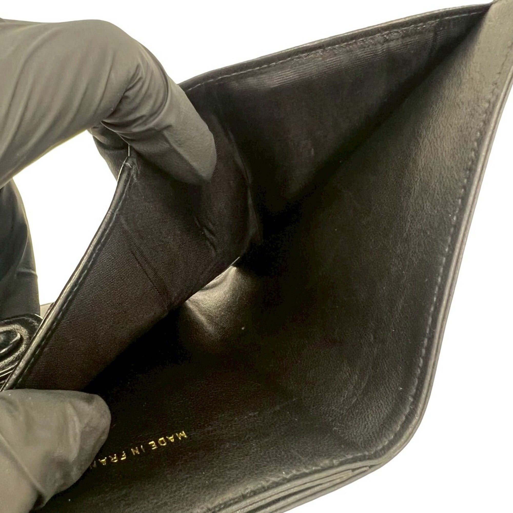 Leather Wallet (Bi-Fold) (Pre-Owned) - Chanel - Modalova