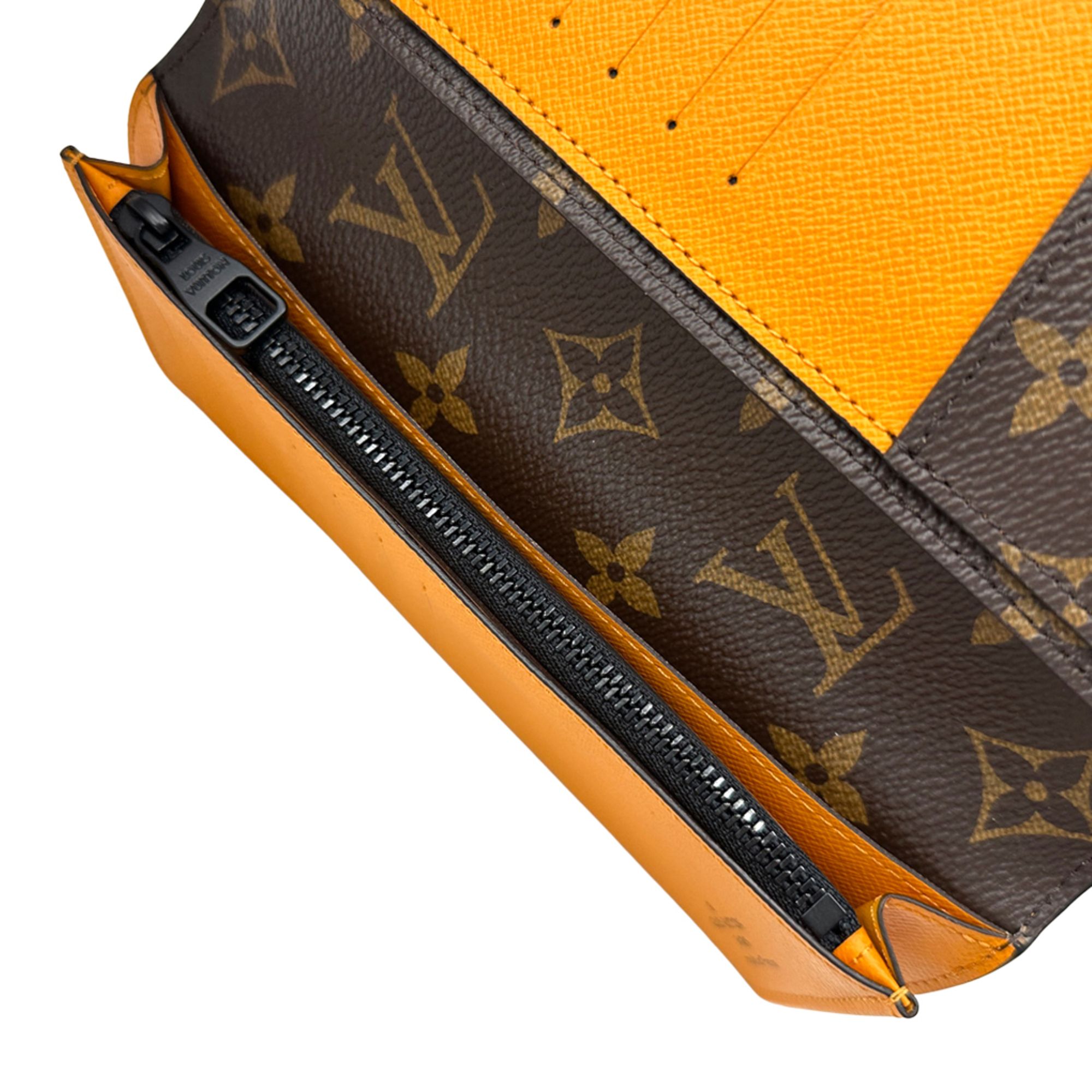 Monogram Long Wallet (Bi-Fold) (Pre-Owned) - Louis Vuitton - Modalova
