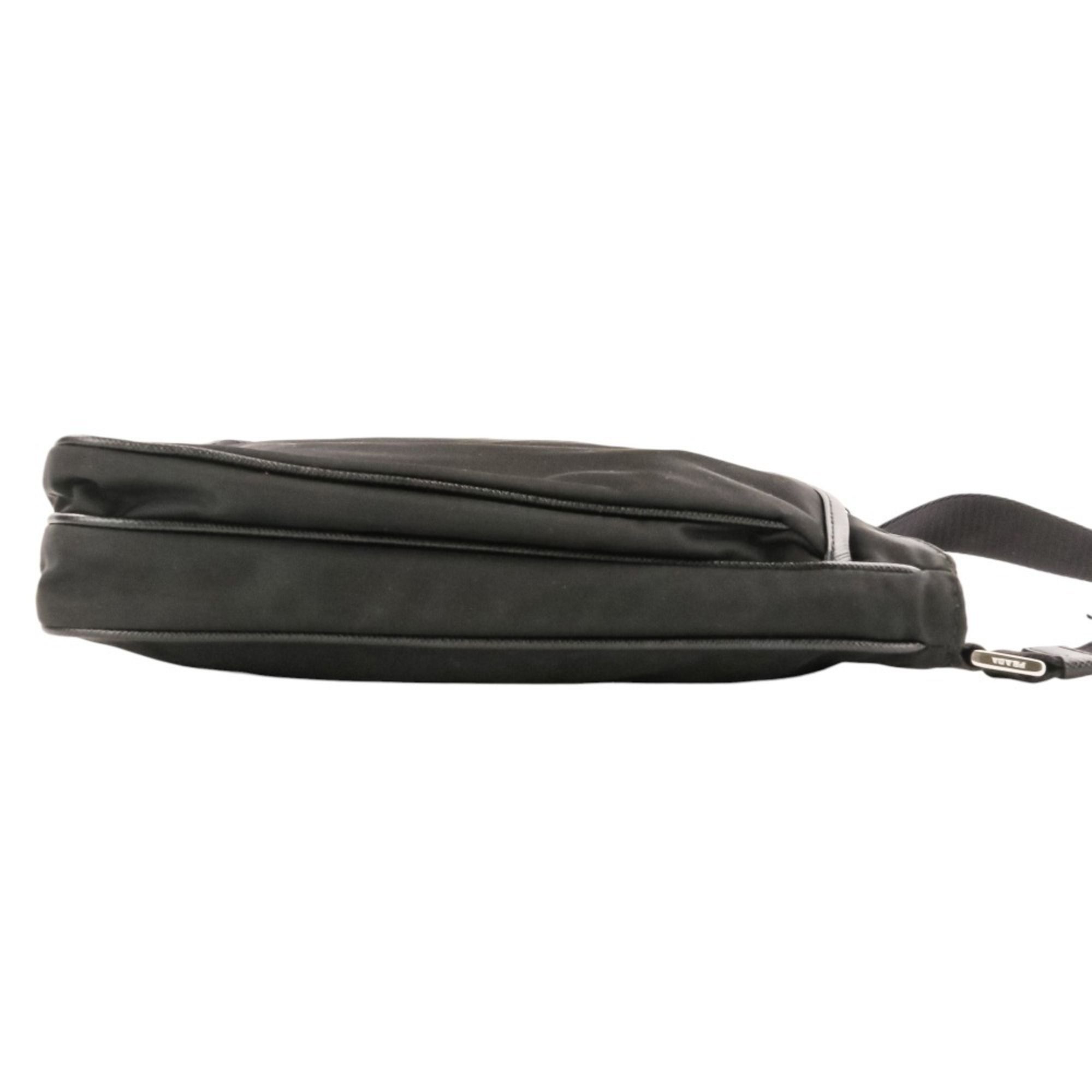 Nylon Shoulder Bag (Pre-Owned) - Prada - Modalova