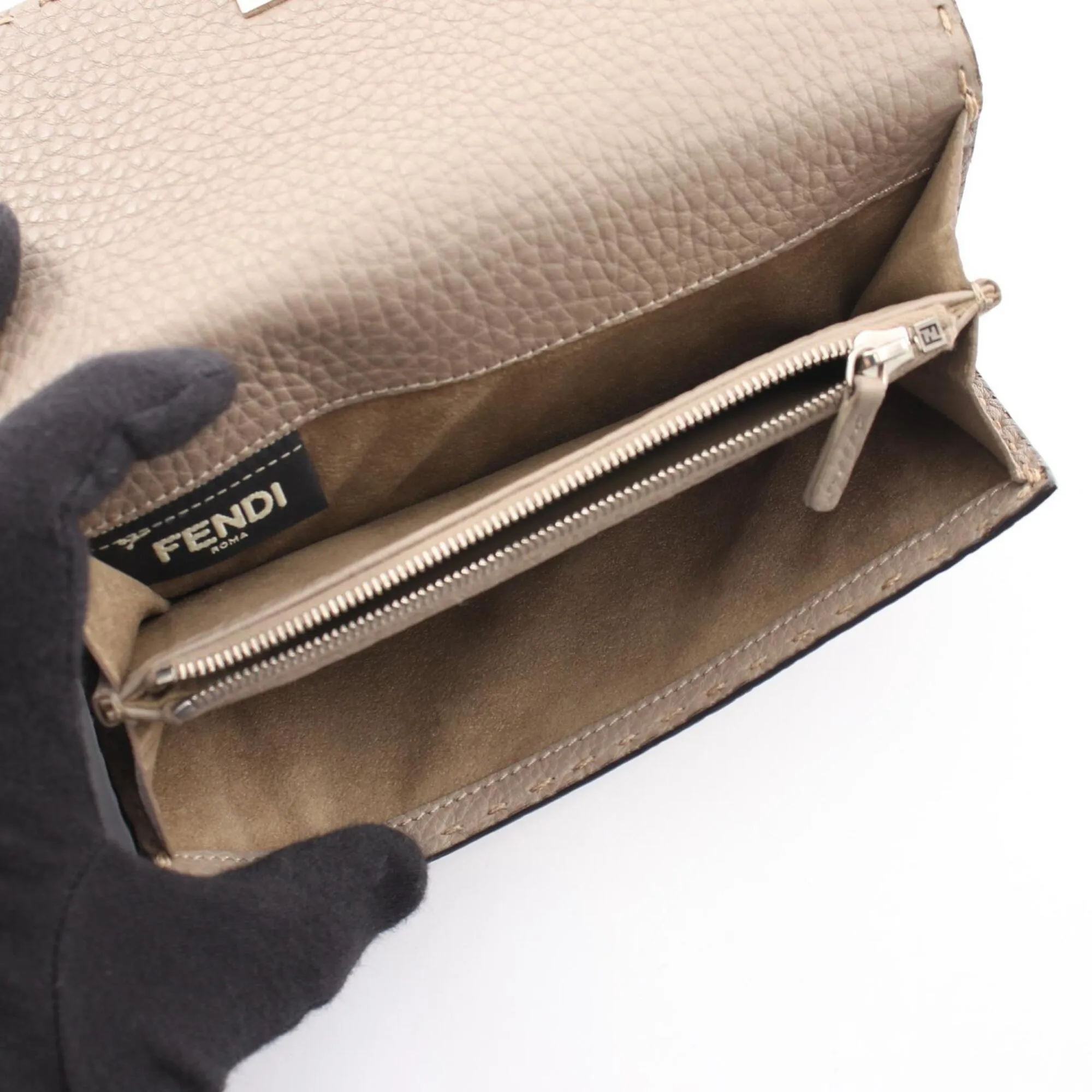 Leather Long Wallet (Bi-Fold) (Pre-Owned) - Fendi - Modalova