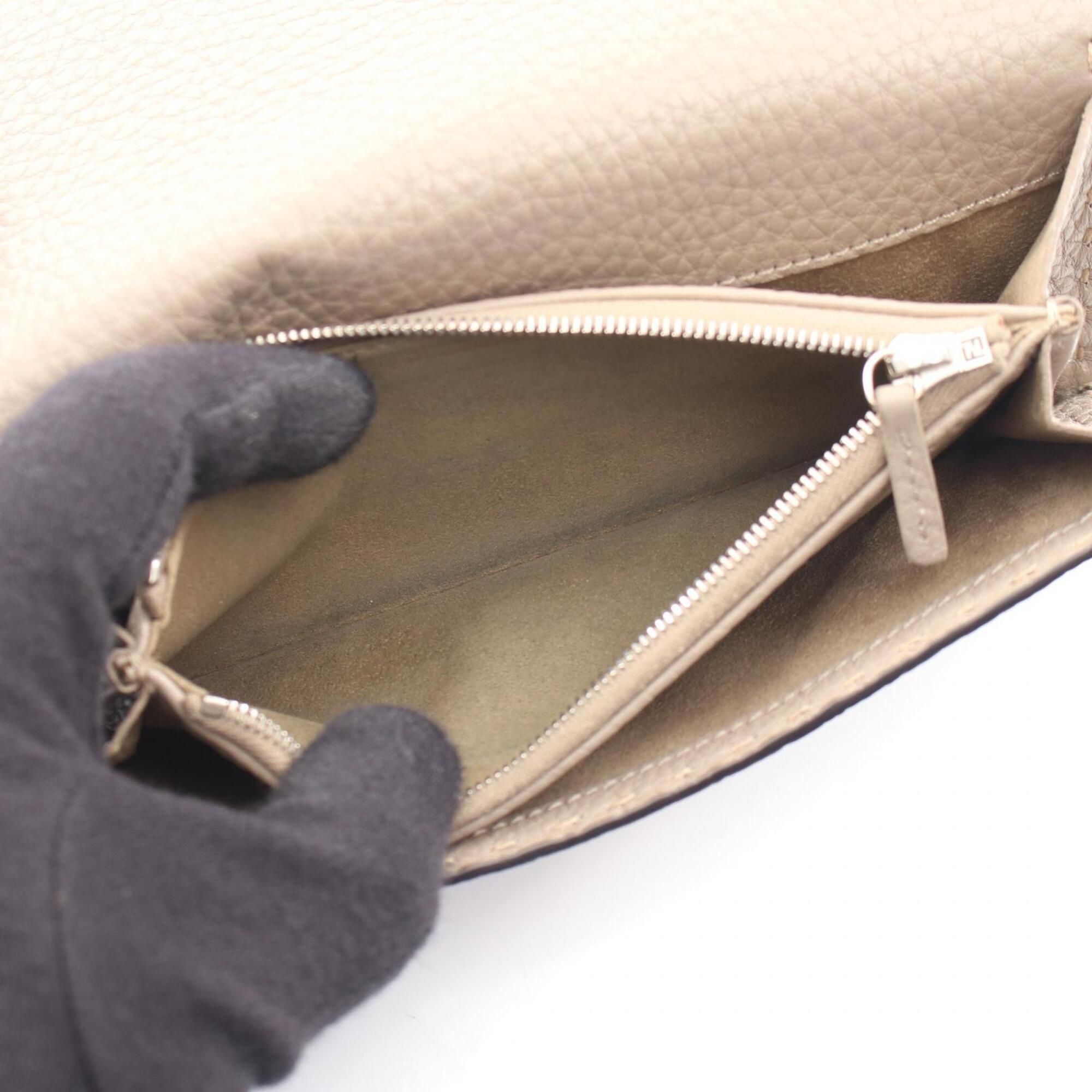 Leather Long Wallet (Bi-Fold) (Pre-Owned) - Fendi - Modalova