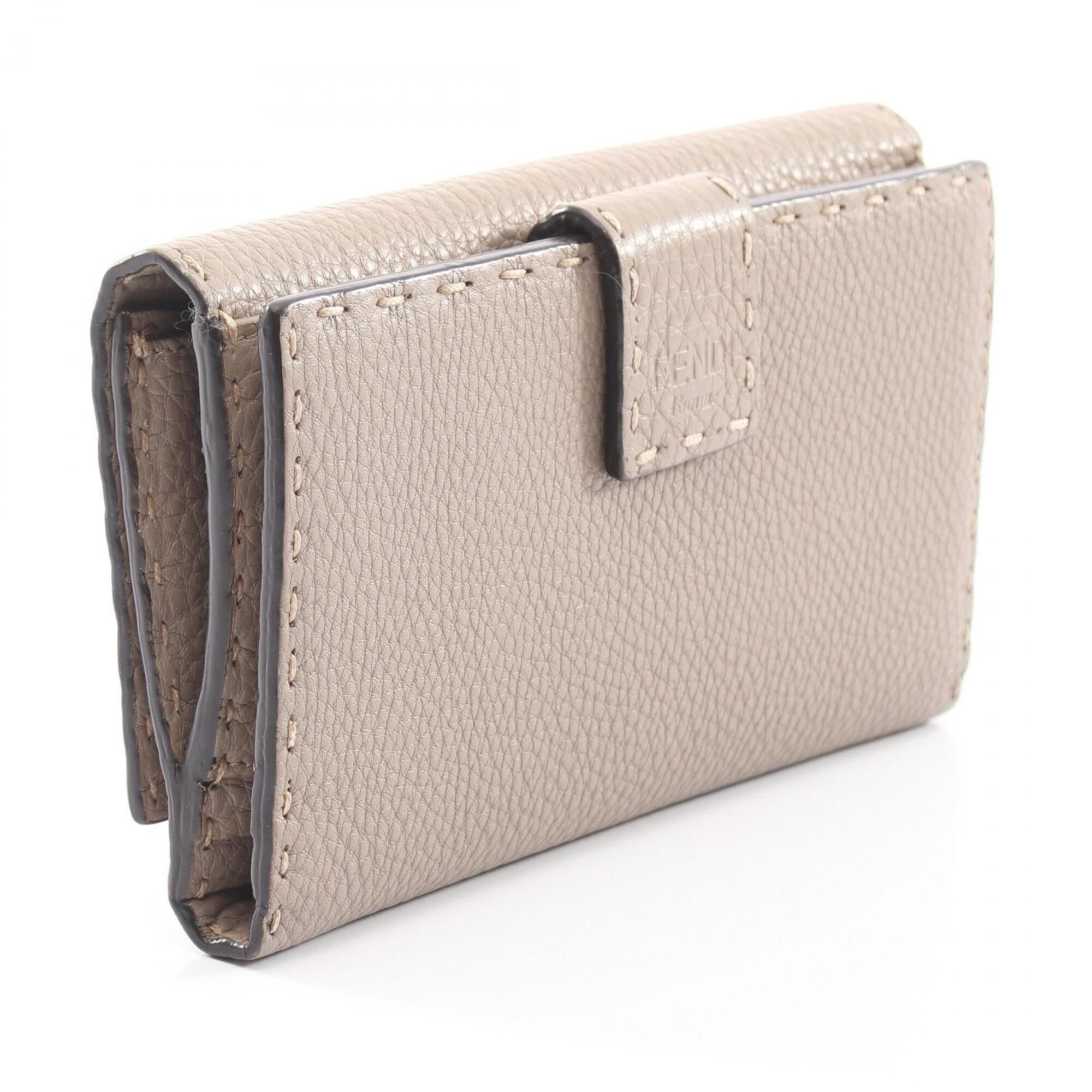 Leather Long Wallet (Bi-Fold) (Pre-Owned) - Fendi - Modalova