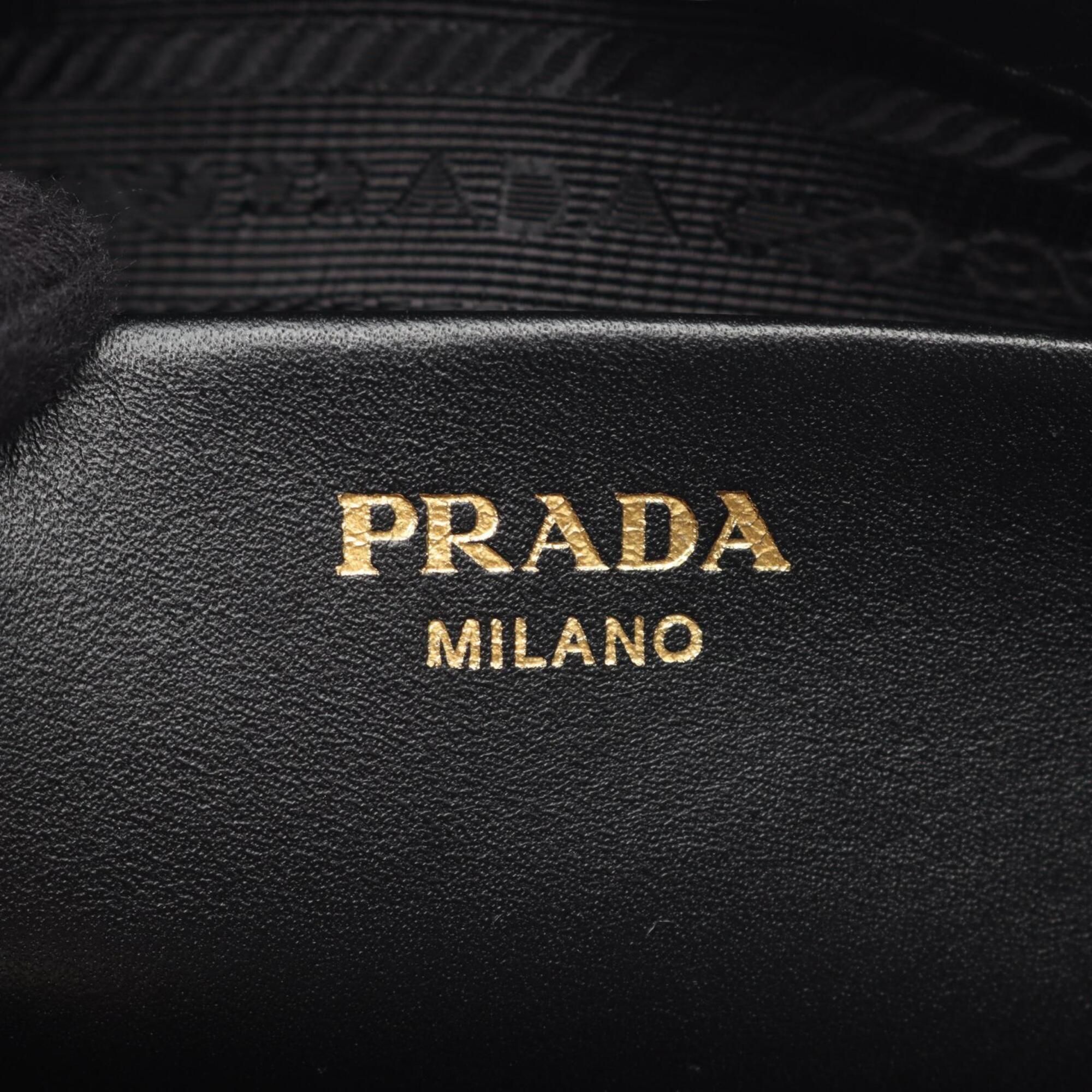 Leather Handbag (Pre-Owned) - Prada - Modalova