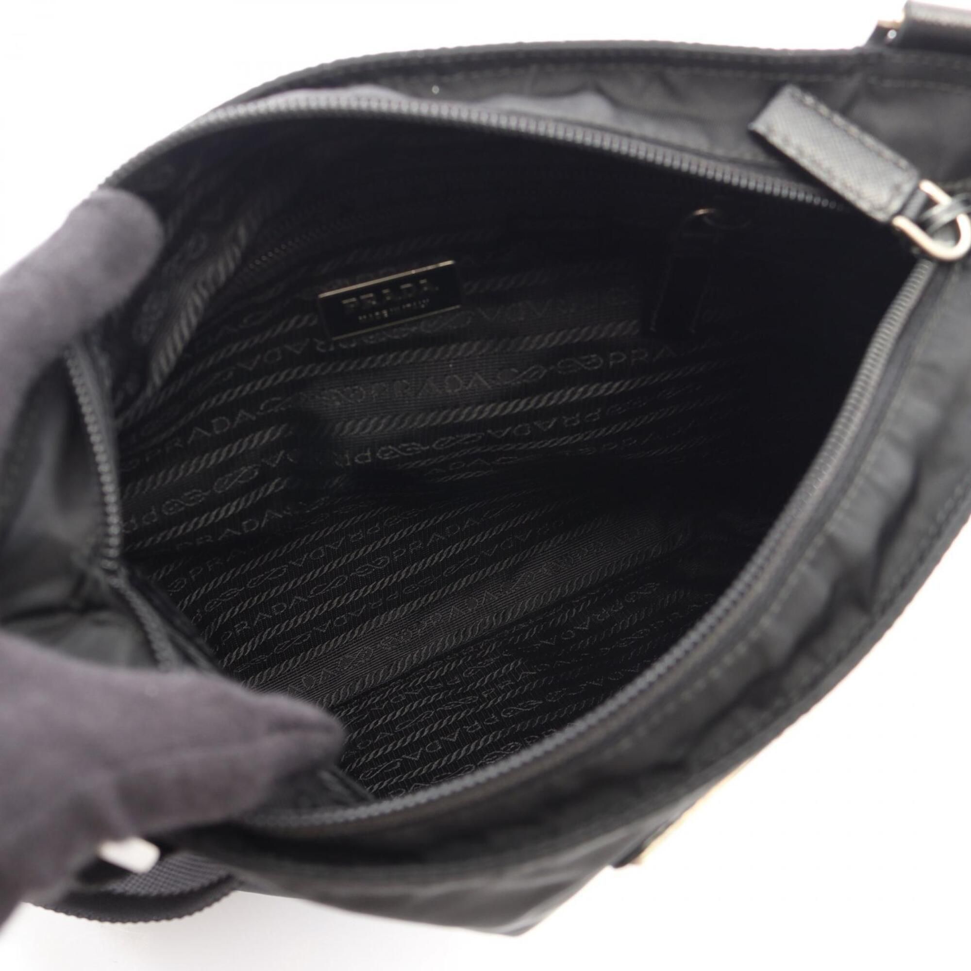 Nylon Handbag Shoulder Bag (Pre-Owned) - Prada - Modalova
