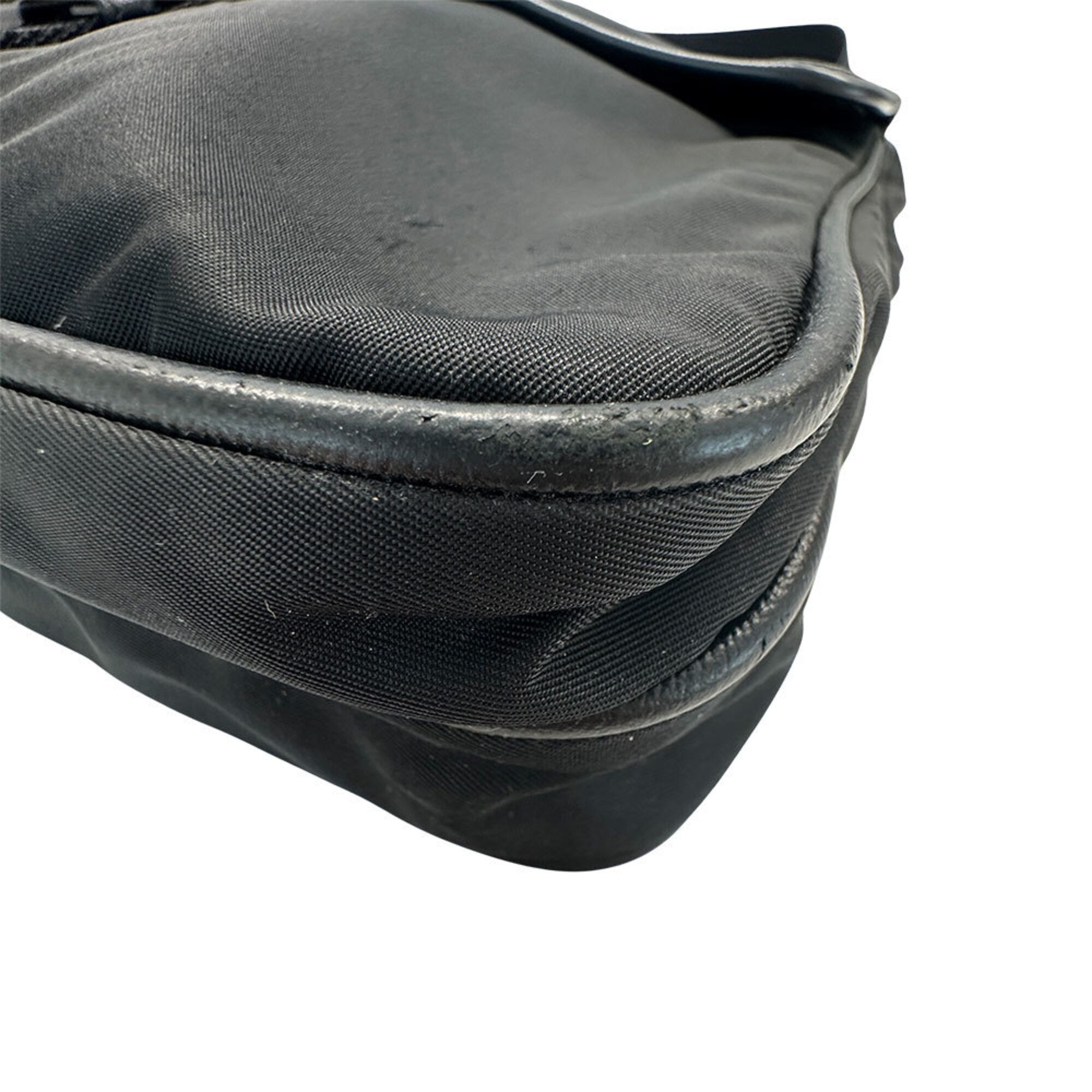 Nylon Shoulder Bag (Pre-Owned) - Prada - Modalova