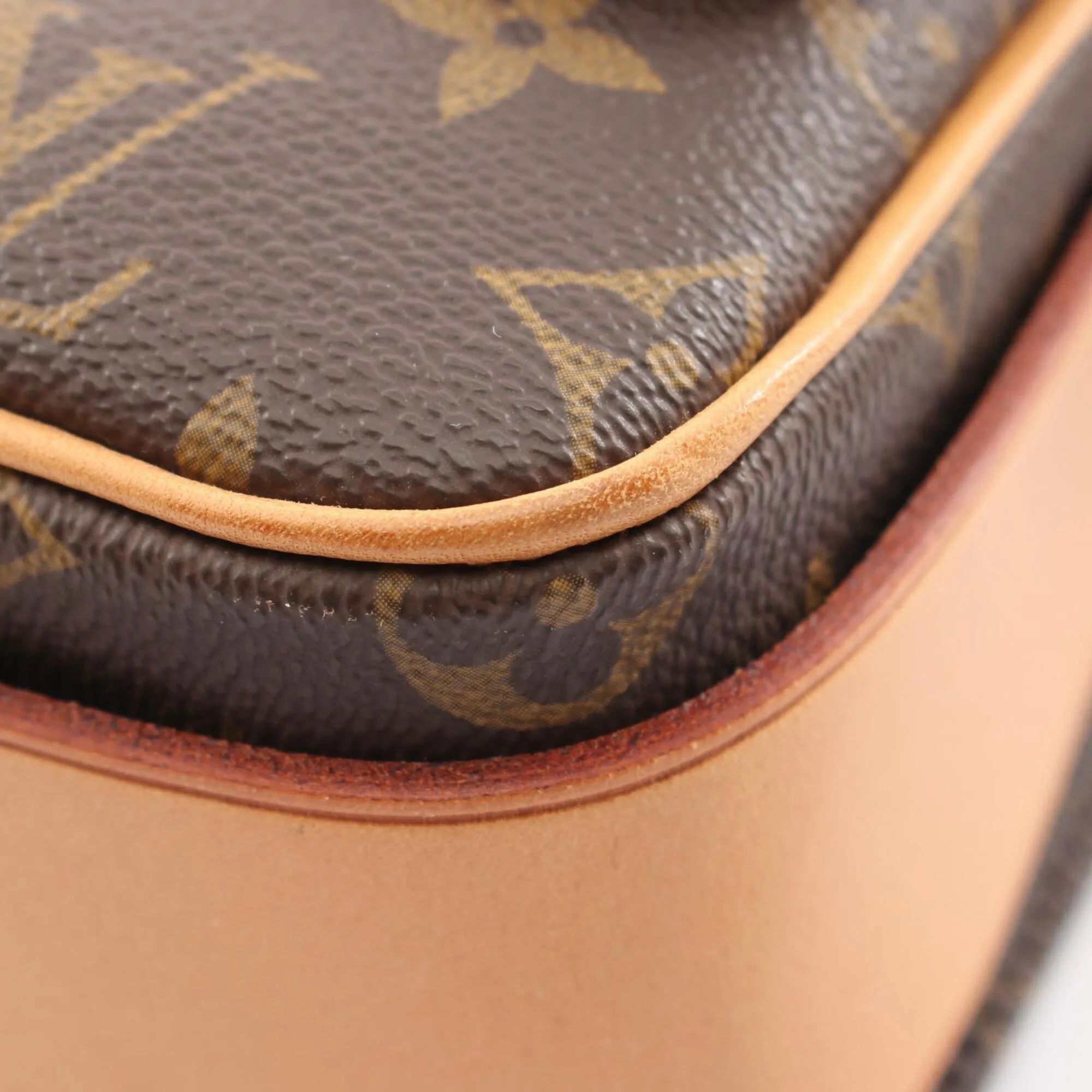 Coated Canvas Pvc Monogram Leather Handbag Shoulder Bag (Pre-Owned) - Louis Vuitton - Modalova