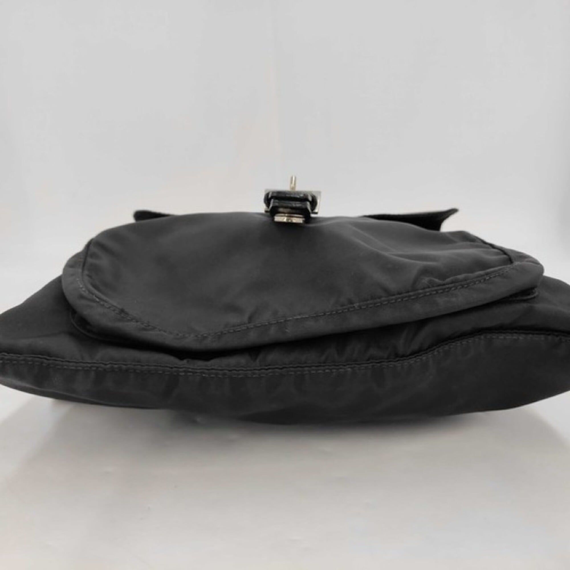 Nylon Shoulder Bag (Pre-Owned) - Prada - Modalova