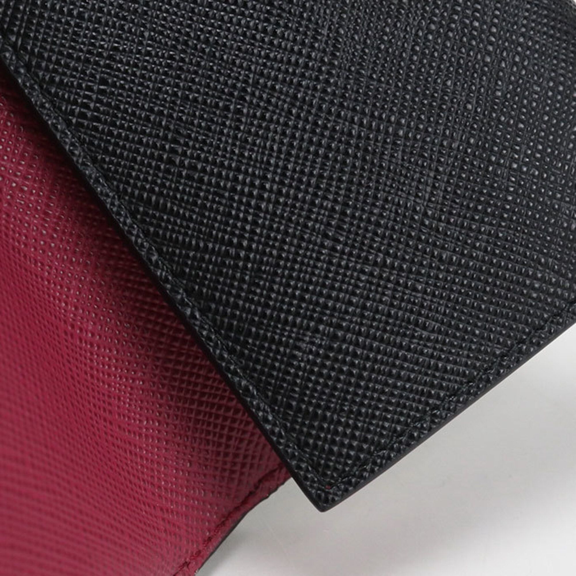 Leather Wallet (Tri-Fold) (Pre-Owned) - Prada - Modalova