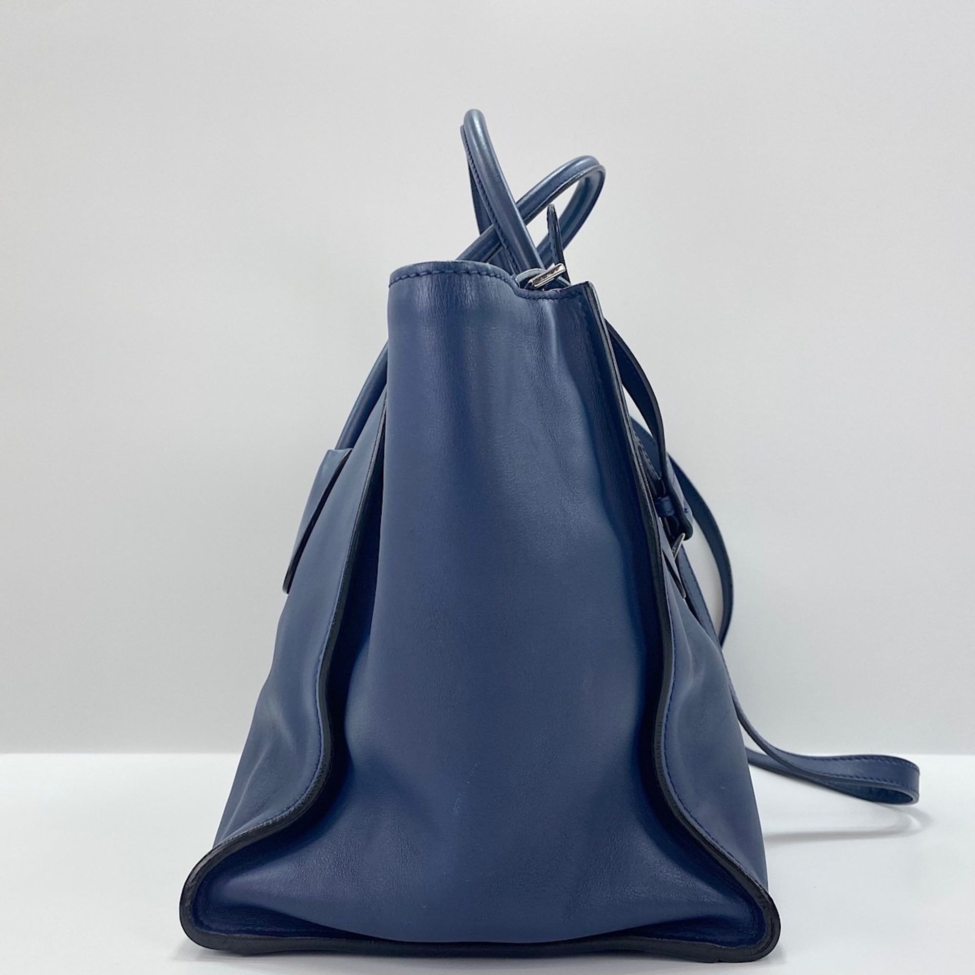 Prada Blue Handbag (Pre-Owned) - Prada - Modalova