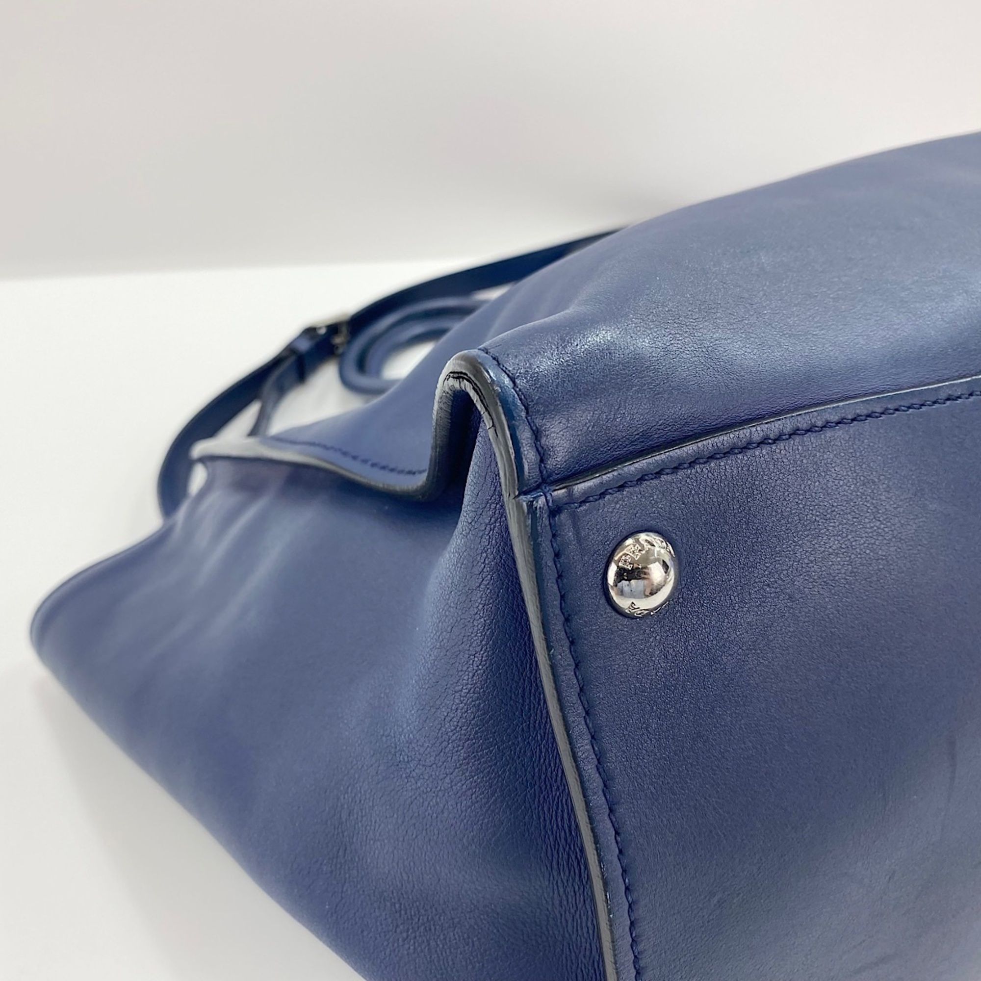 Prada Blue Handbag (Pre-Owned) - Prada - Modalova