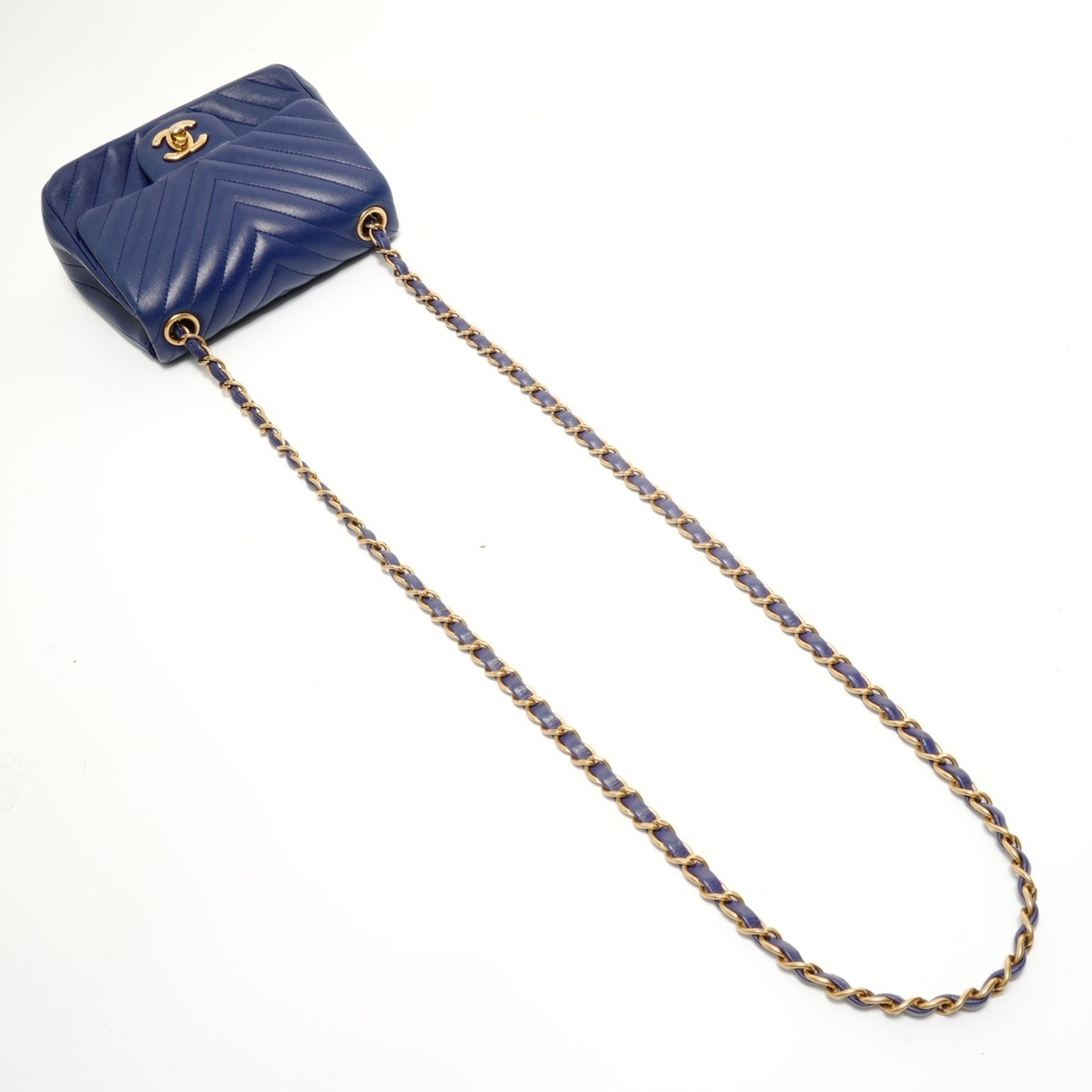 Leather Shoulder Bag (Pre-Owned) - Chanel - Modalova
