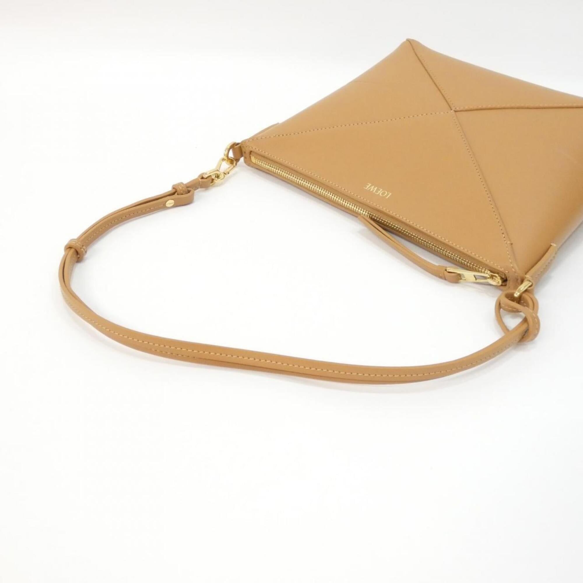 Leather Handbag Pouch Shoulder Bag (Pre-Owned) - Loewe - Modalova