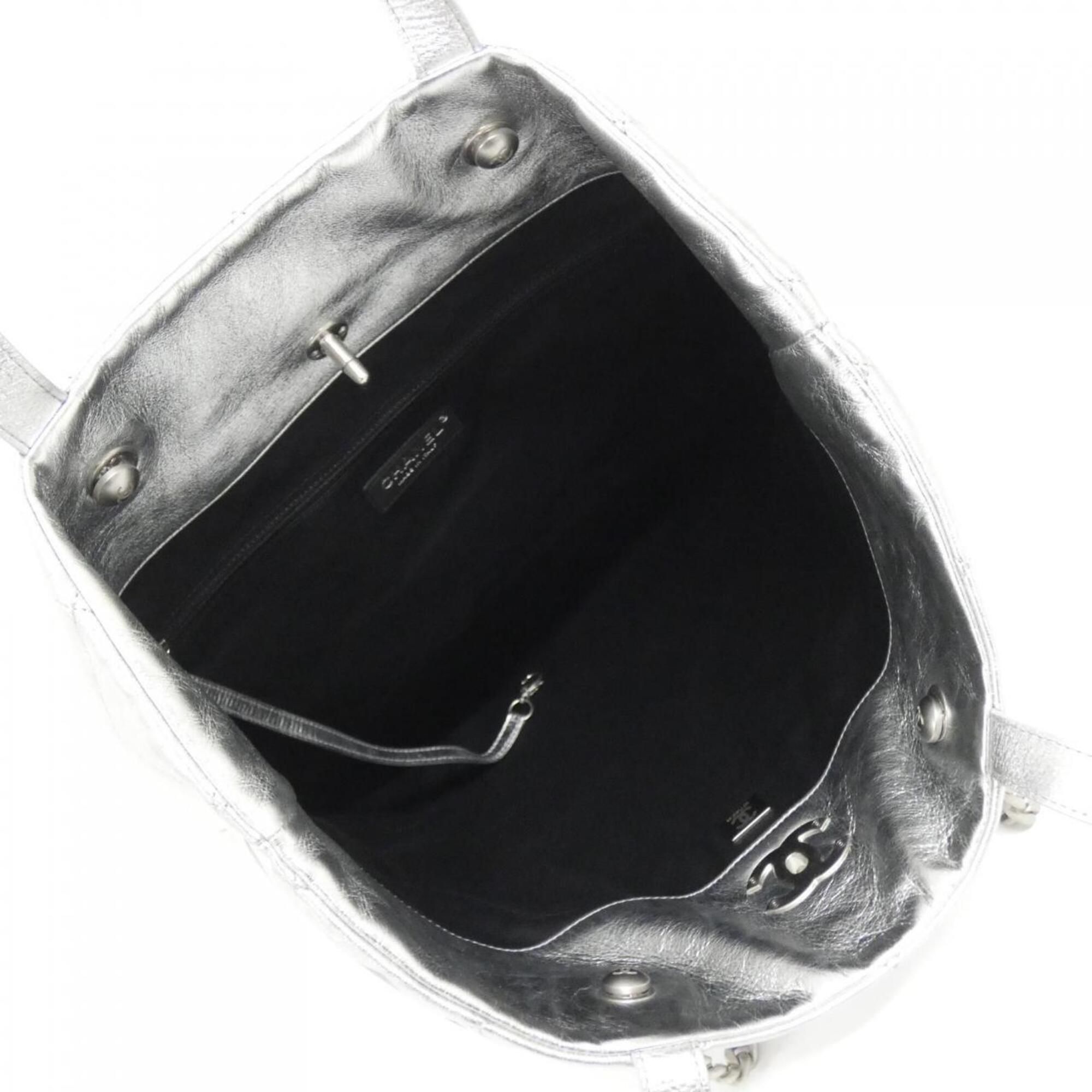 Chanel Silver Handbag (Pre-Owned) - Chanel - Modalova