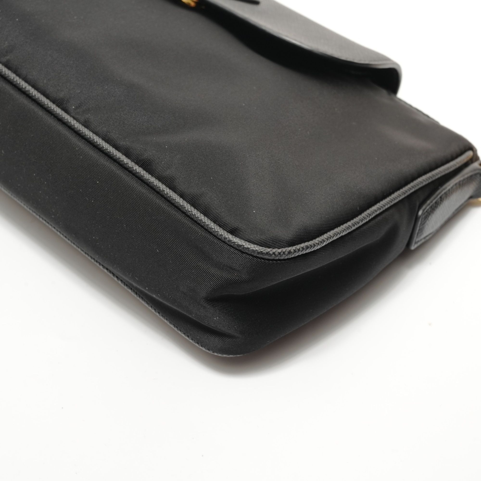 Nylon Shoulder Bag (Pre-Owned) - Prada - Modalova