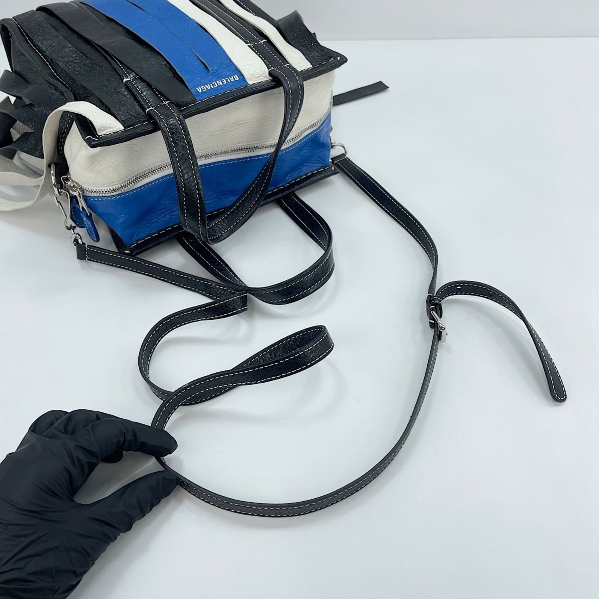 Handbag (Pre-Owned) - Balenciaga - Modalova